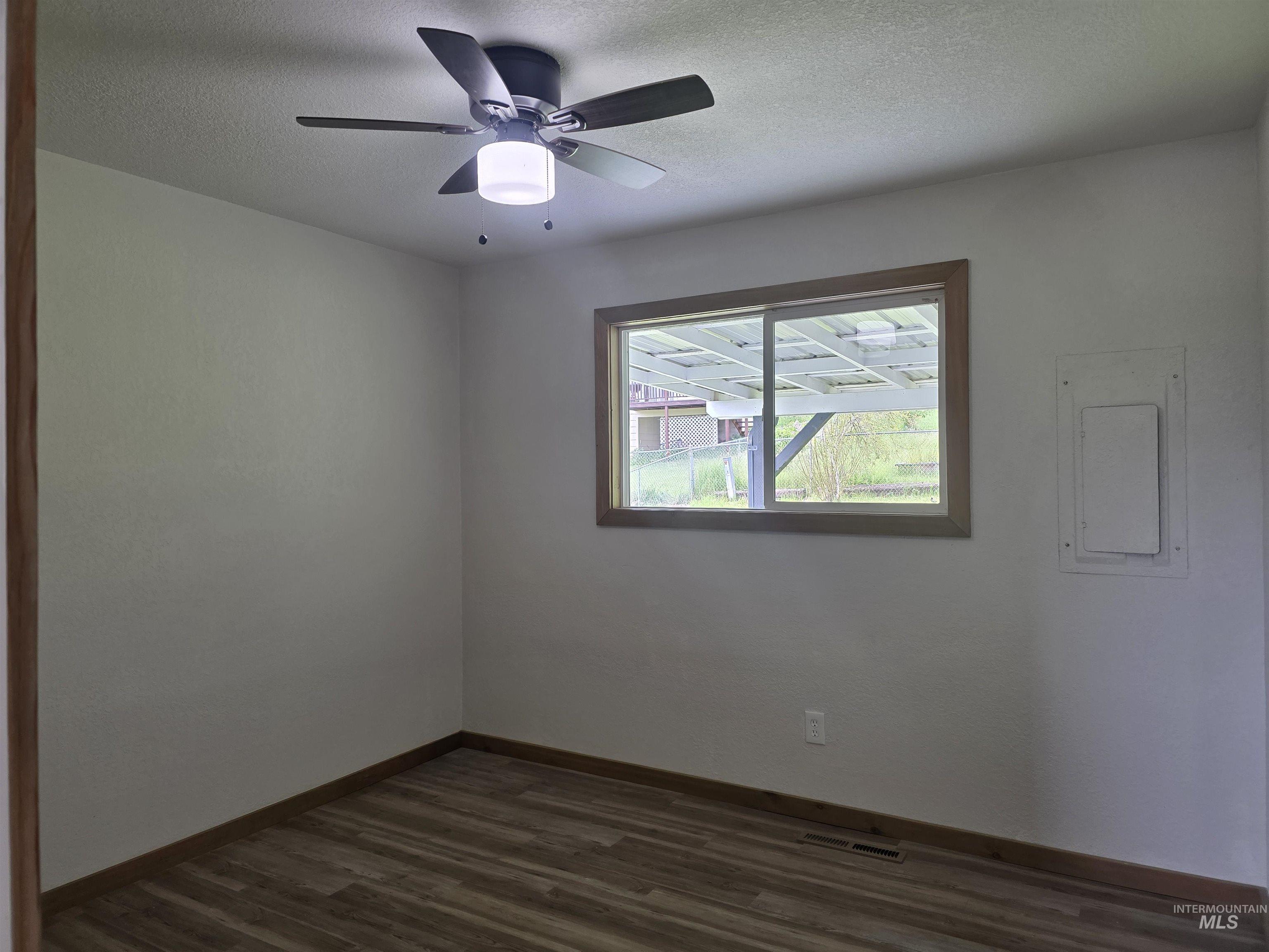 310 Fir Rd Property Photo 19