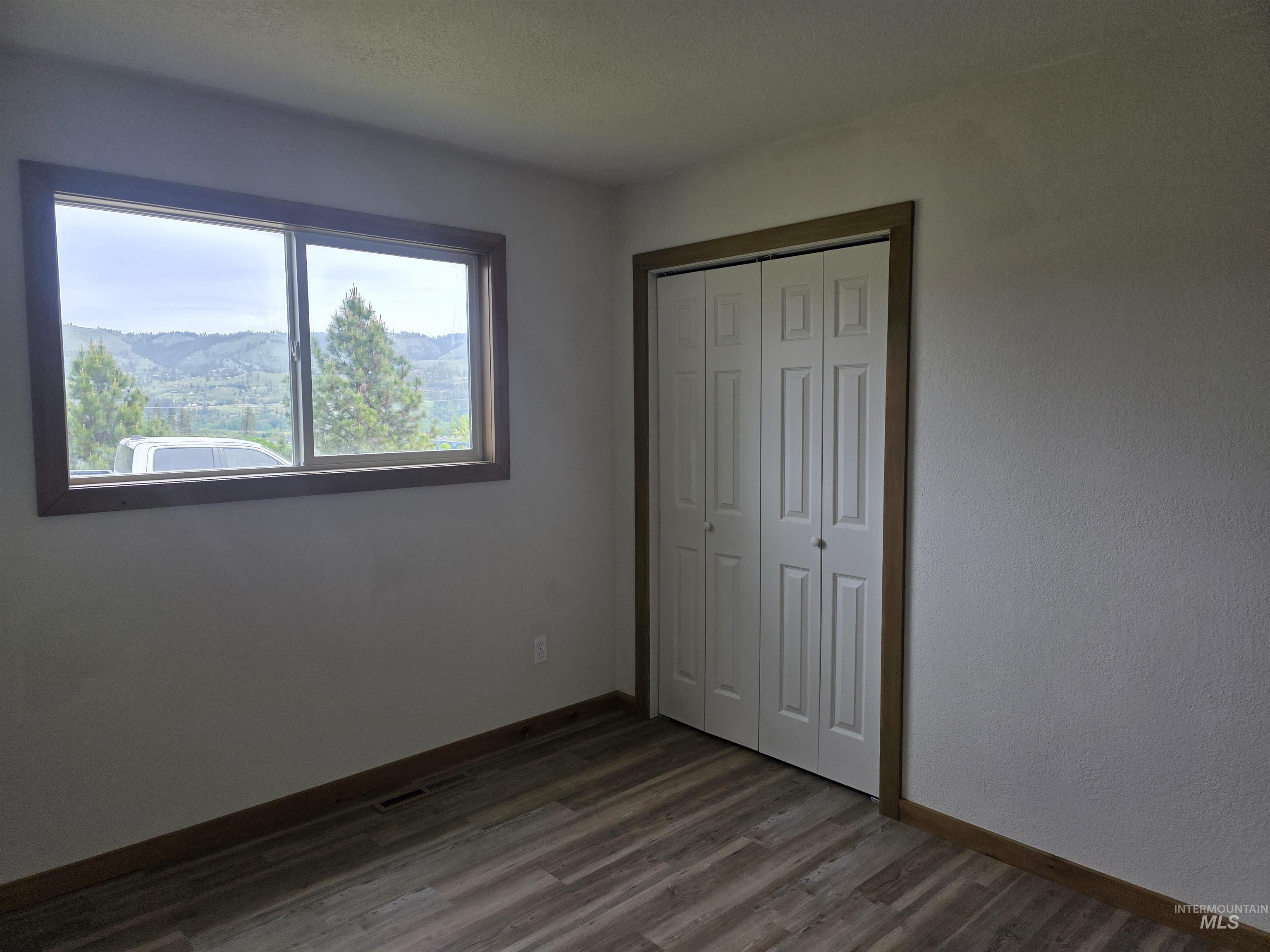 310 Fir Rd Property Photo 26