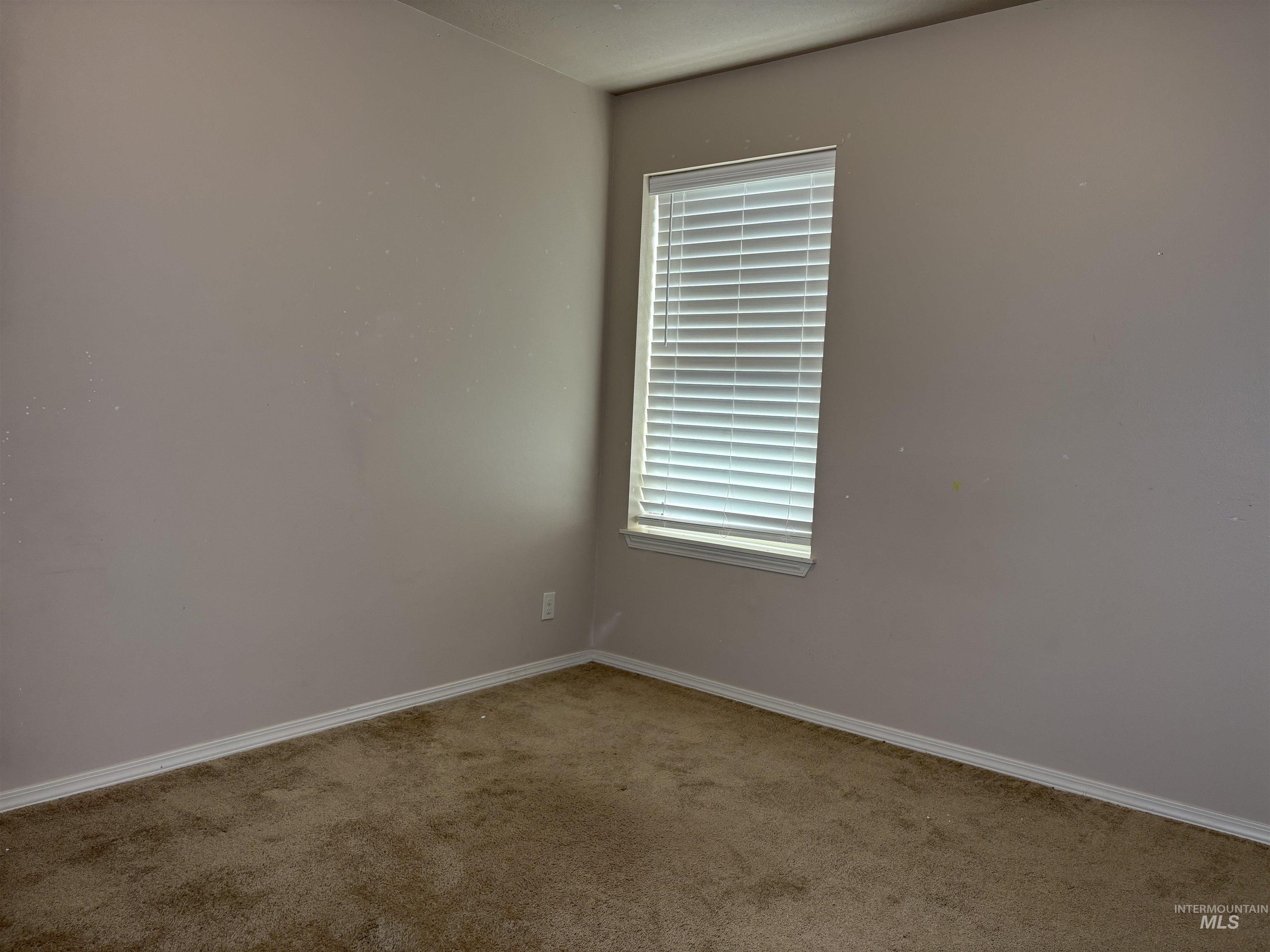 7592 W Baron Ln Property Photo 11