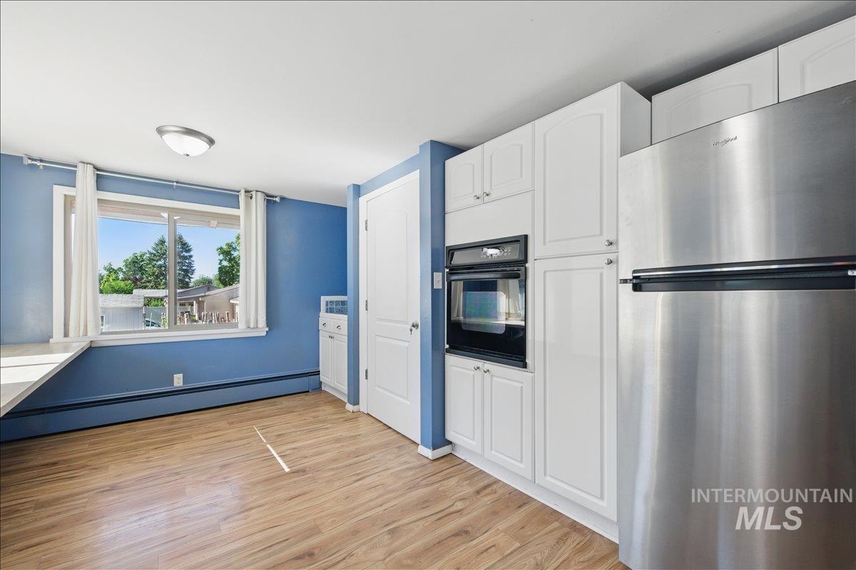 303 W Pine Ave Property Photo 8