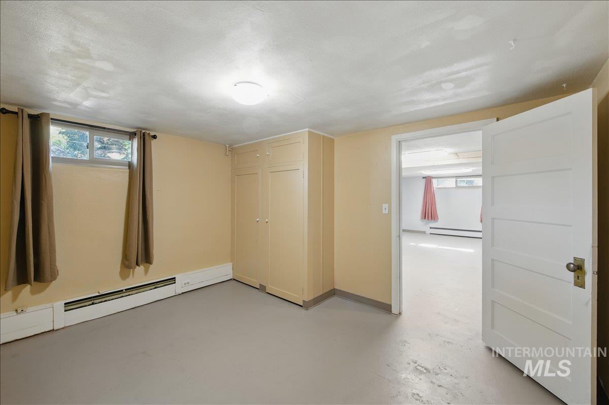 303 W Pine Ave Property Photo 20