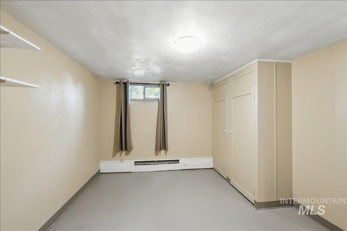 303 W Pine Ave Property Photo 21