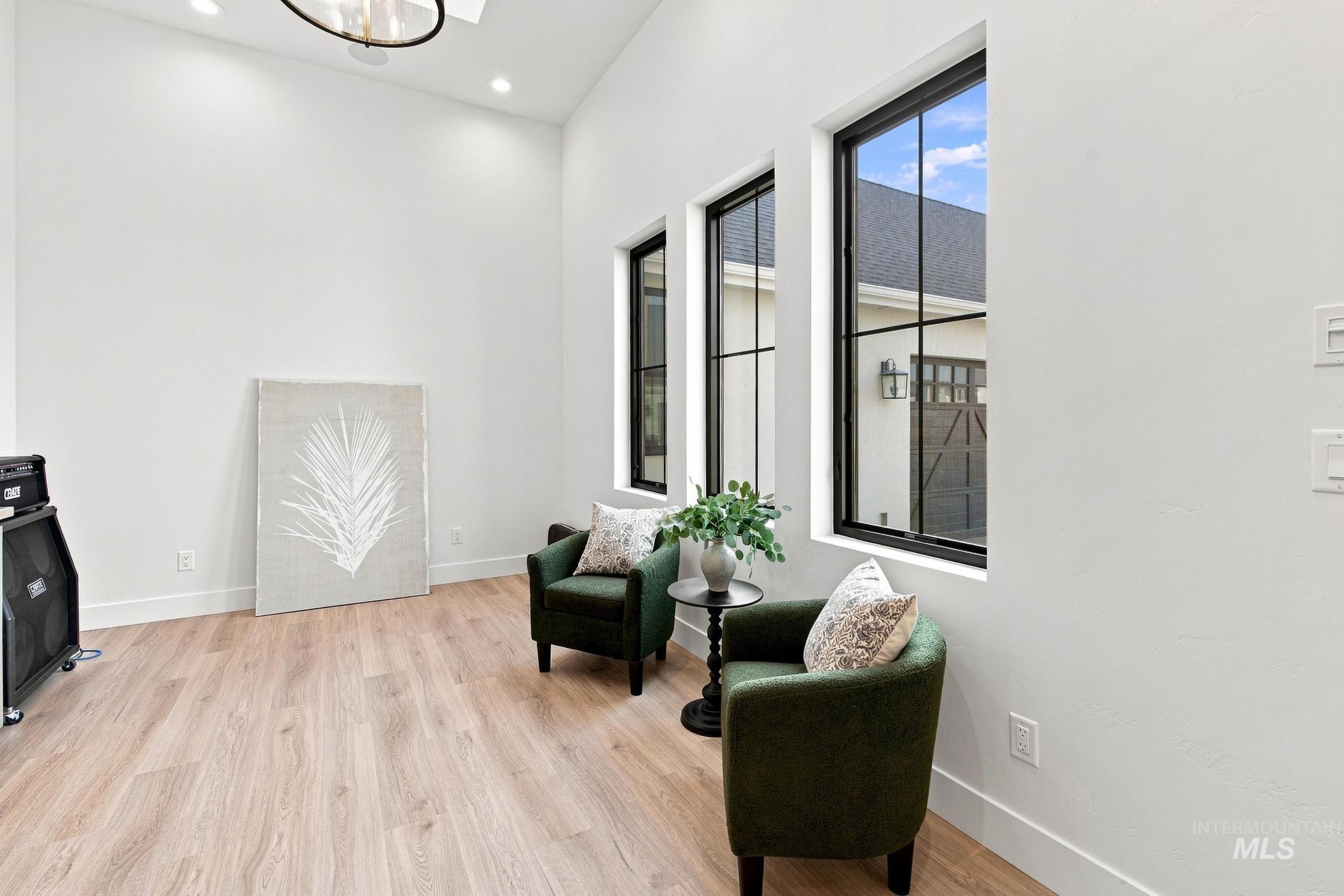 2748 E 4247 N Property Photo 10