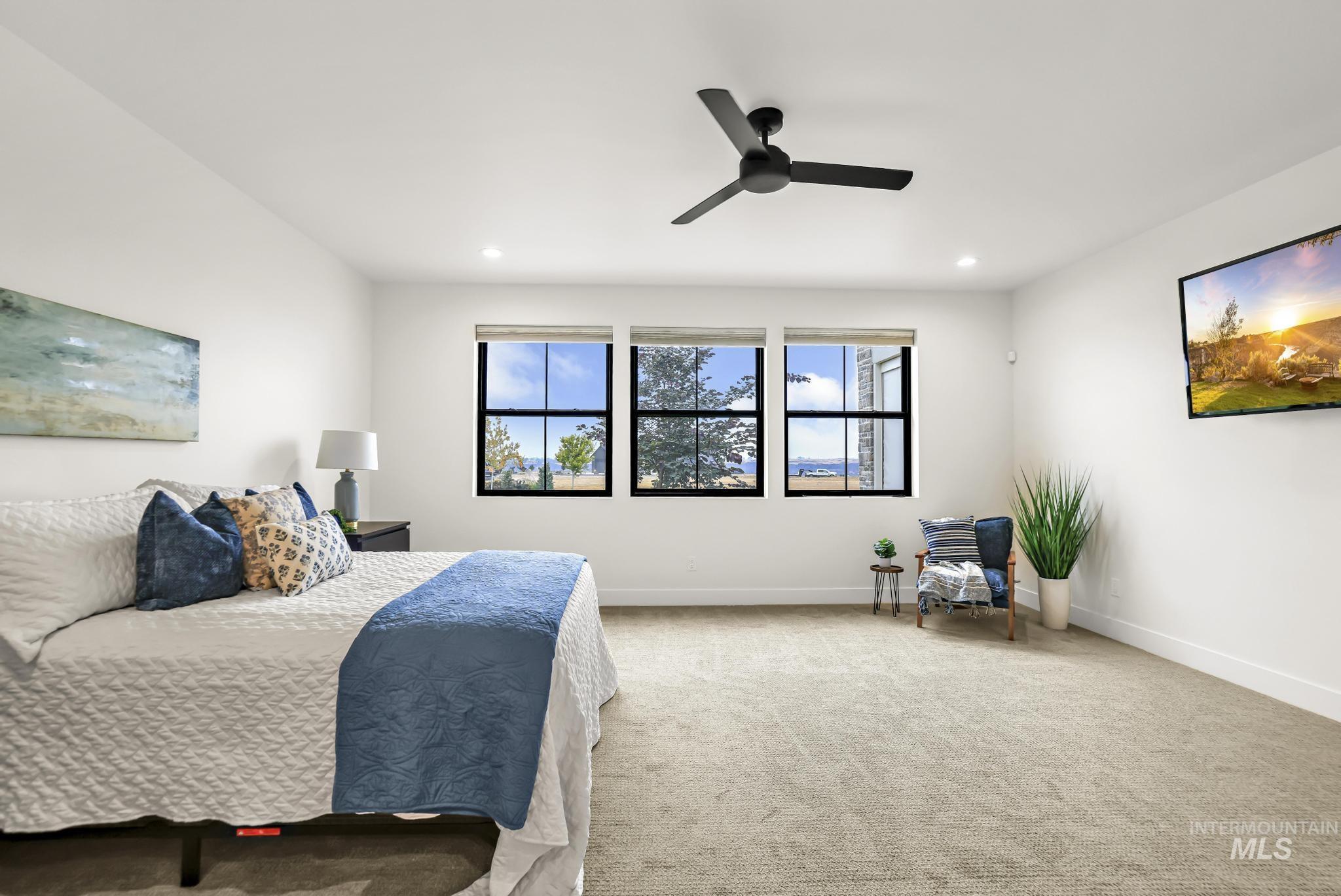 2748 E 4247 N Property Photo 25