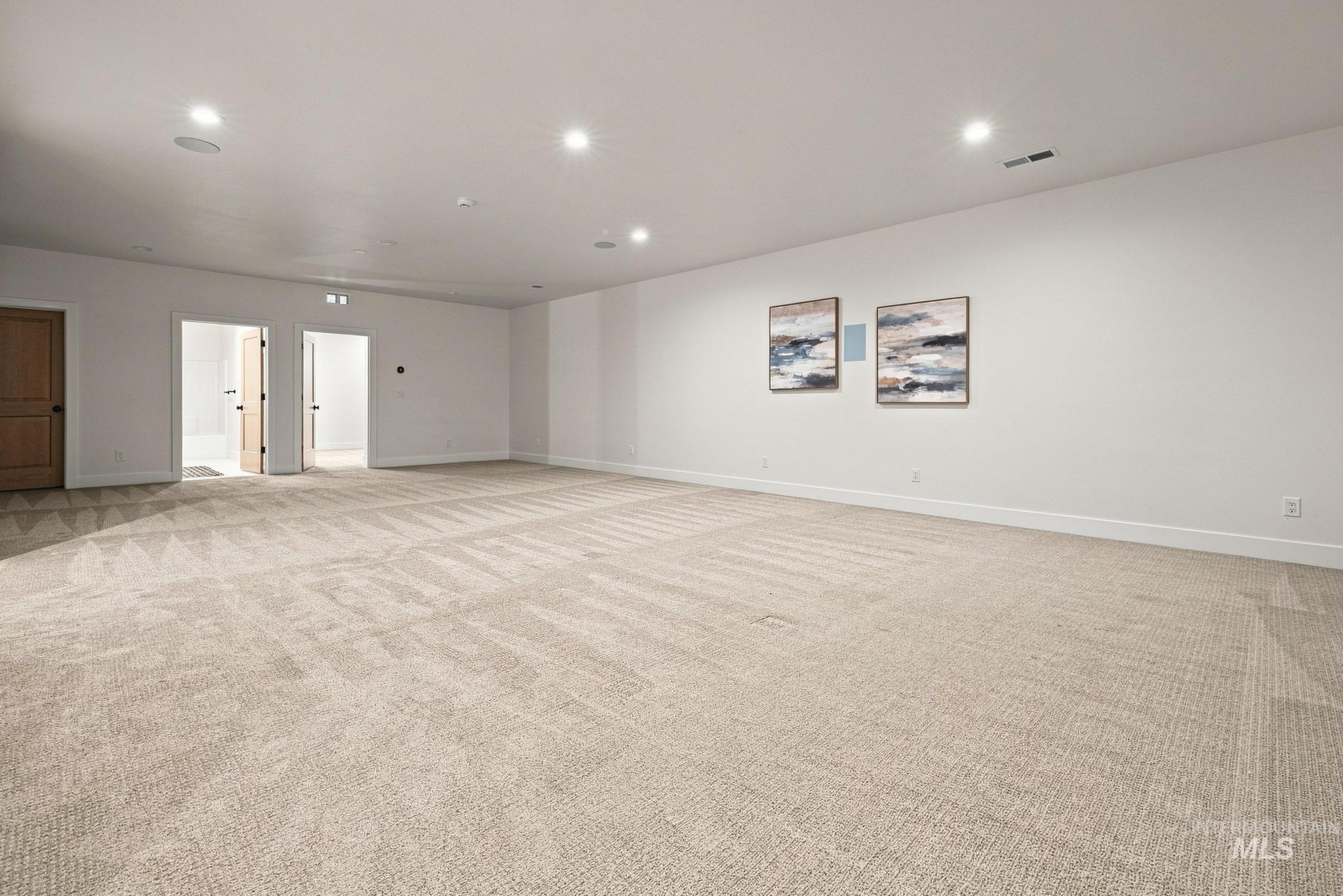 2748 E 4247 N Property Photo 39