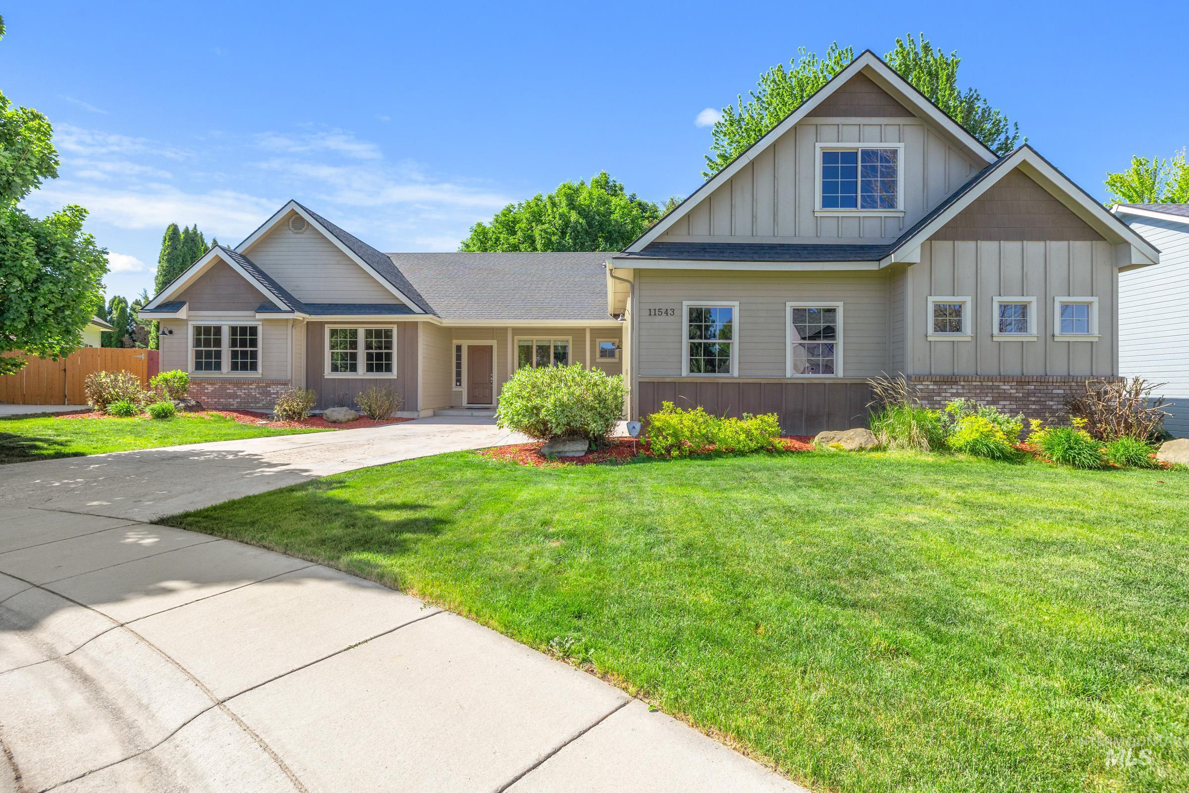 11543 W Wagon Pass Ct