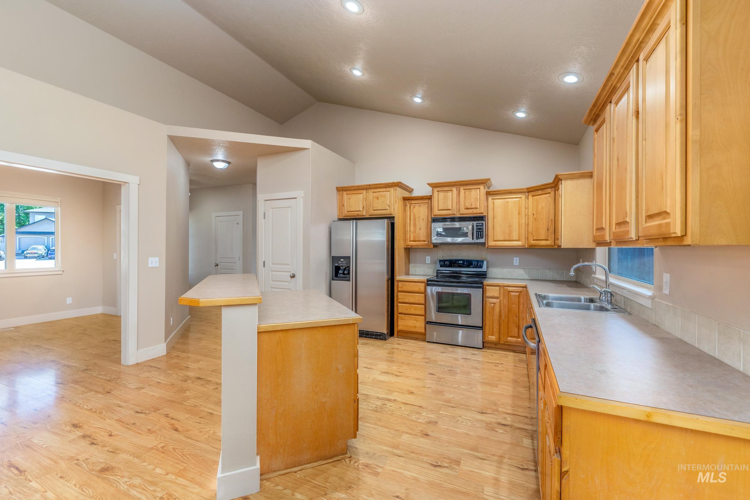 11543 W Wagon Pass Ct Property Photo 2