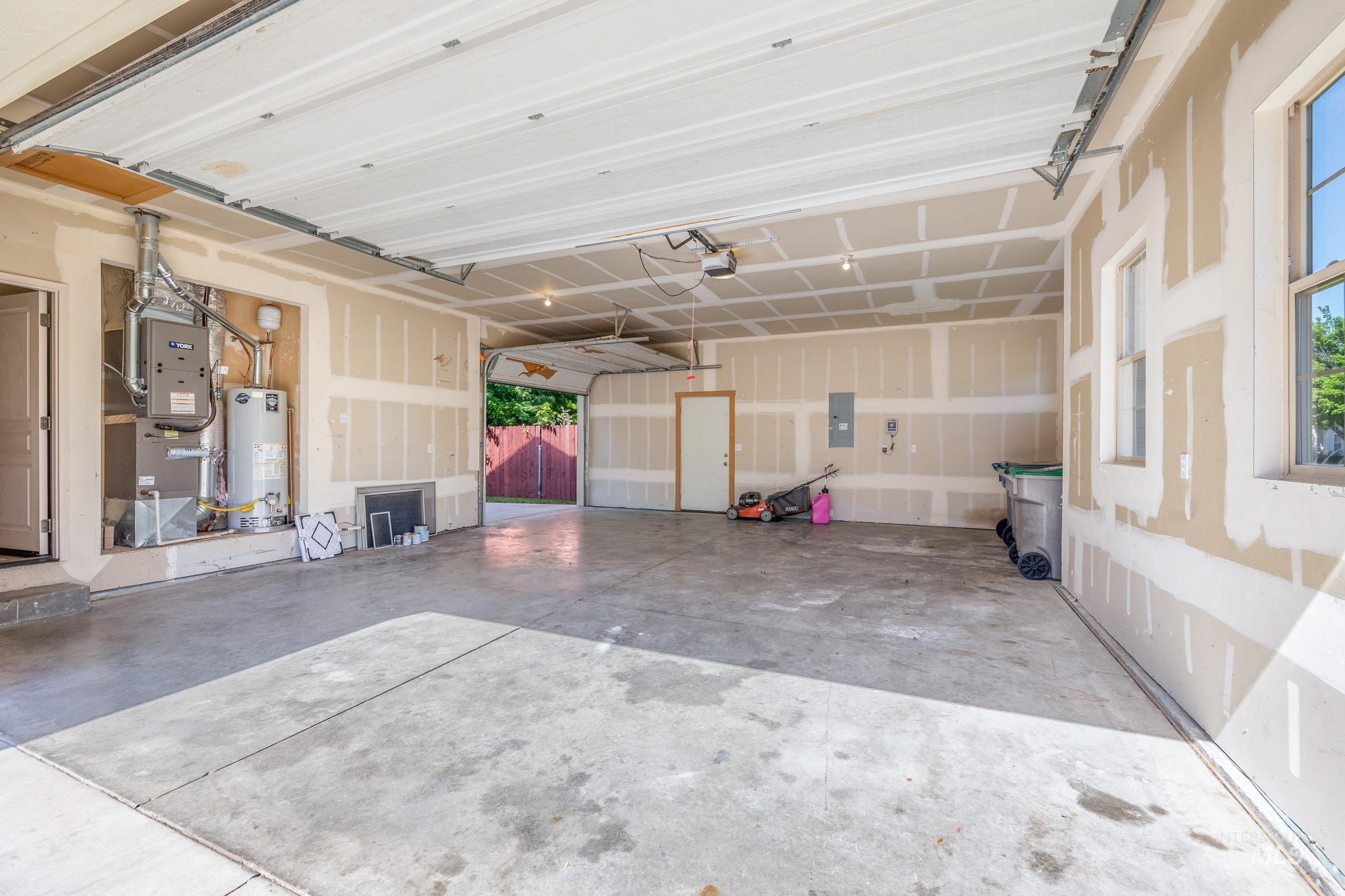 11543 W Wagon Pass Ct Property Photo 28