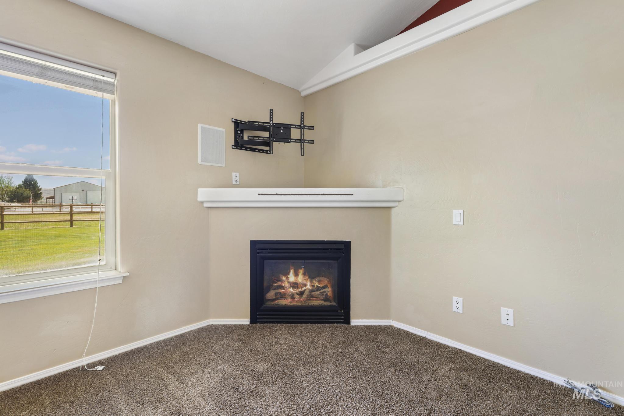 3521 E 3138 N Property Photo 6