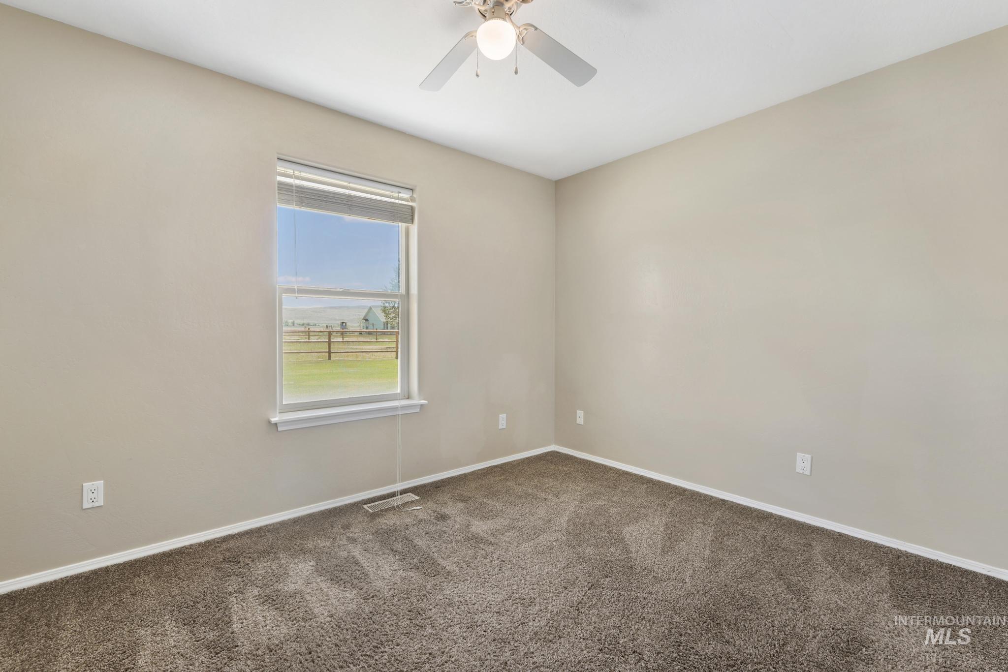 3521 E 3138 N Property Photo 11