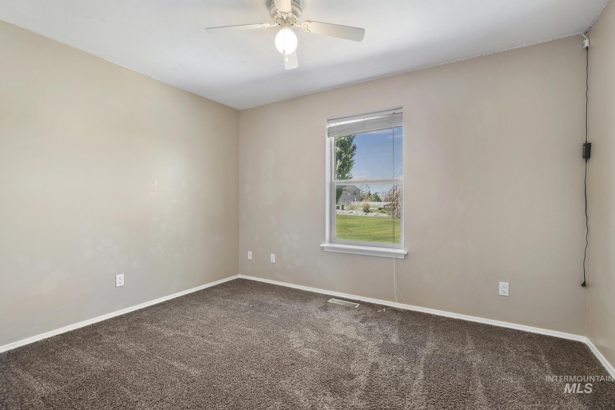 3521 E 3138 N Property Photo 14