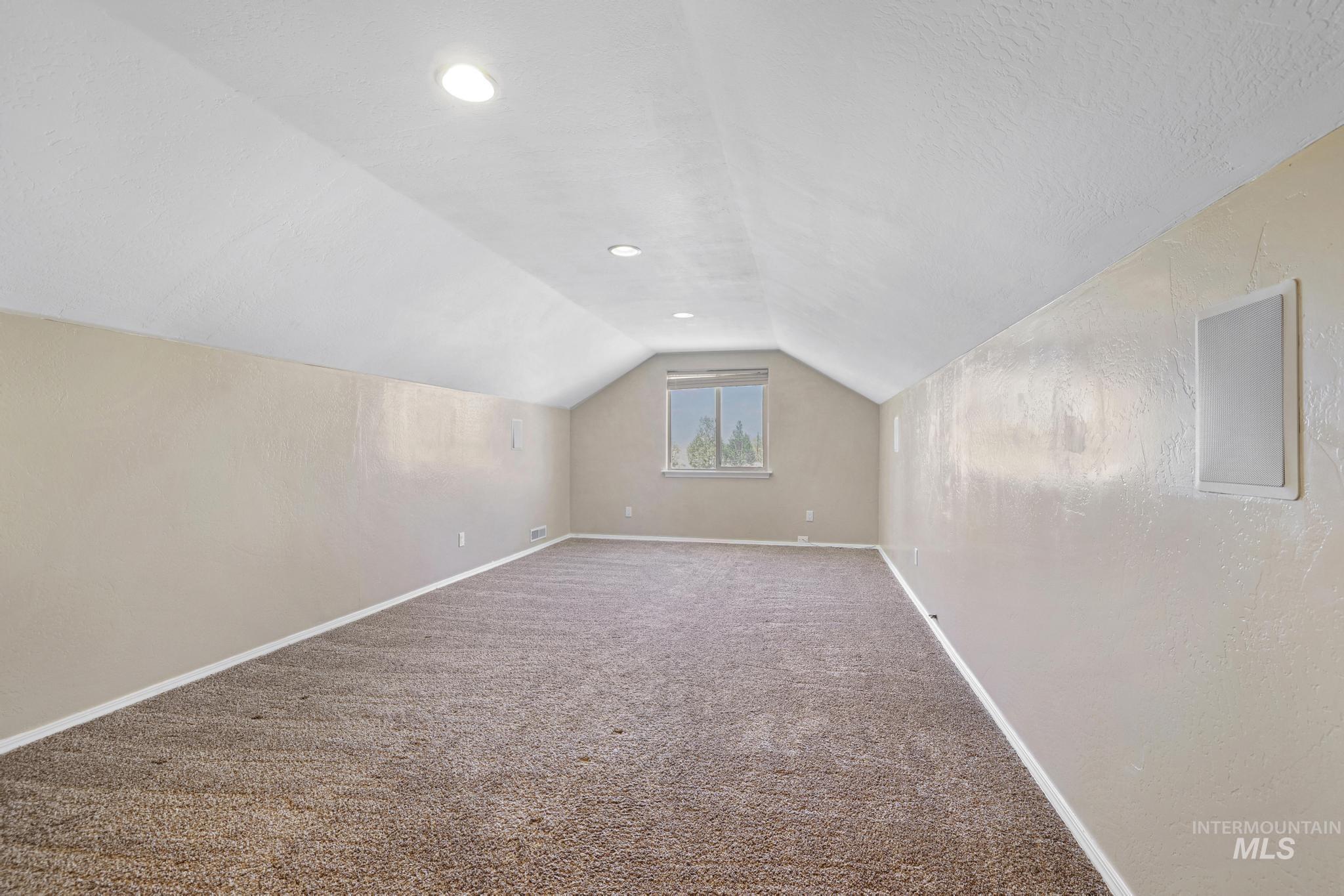 3521 E 3138 N Property Photo 24