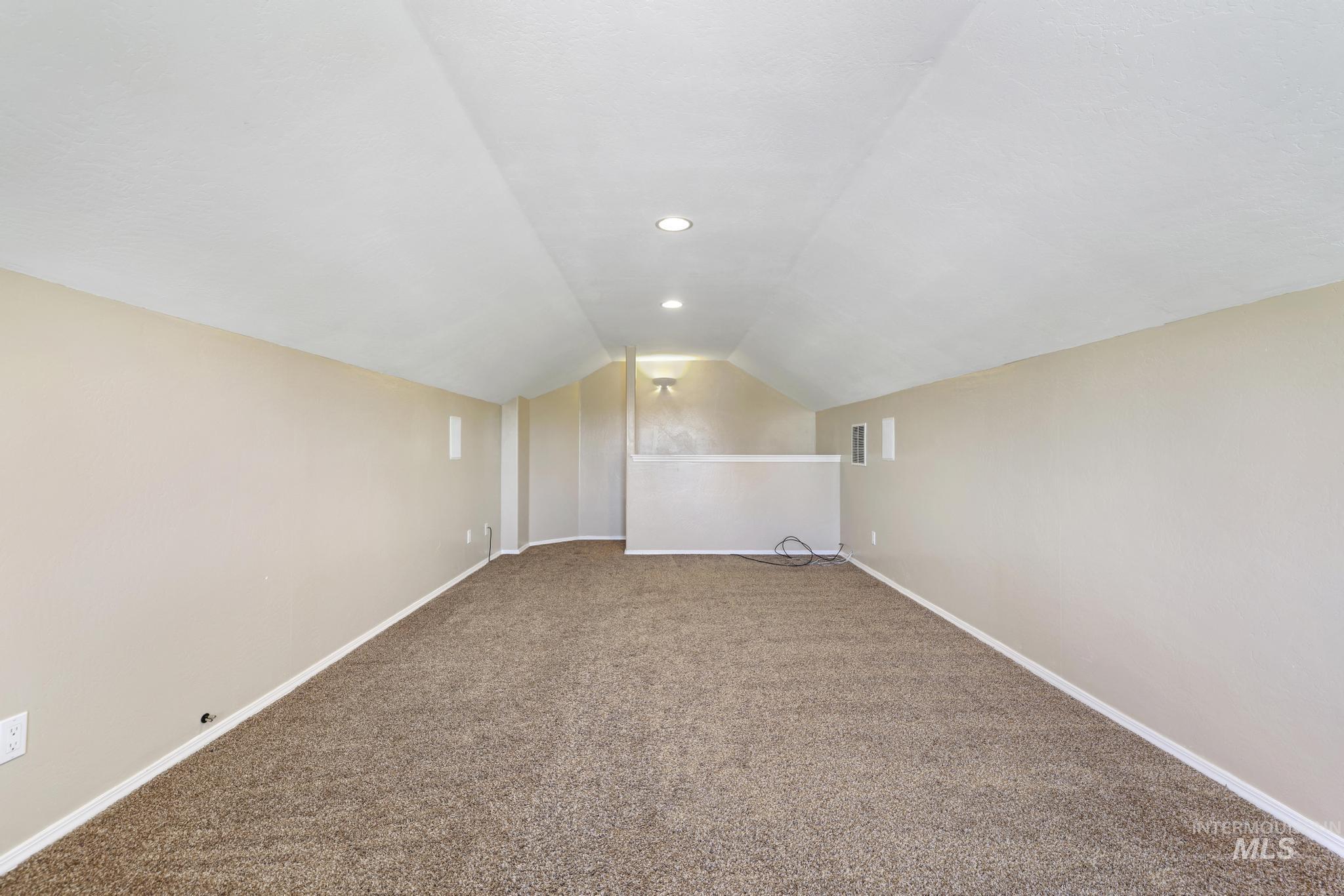 3521 E 3138 N Property Photo 26