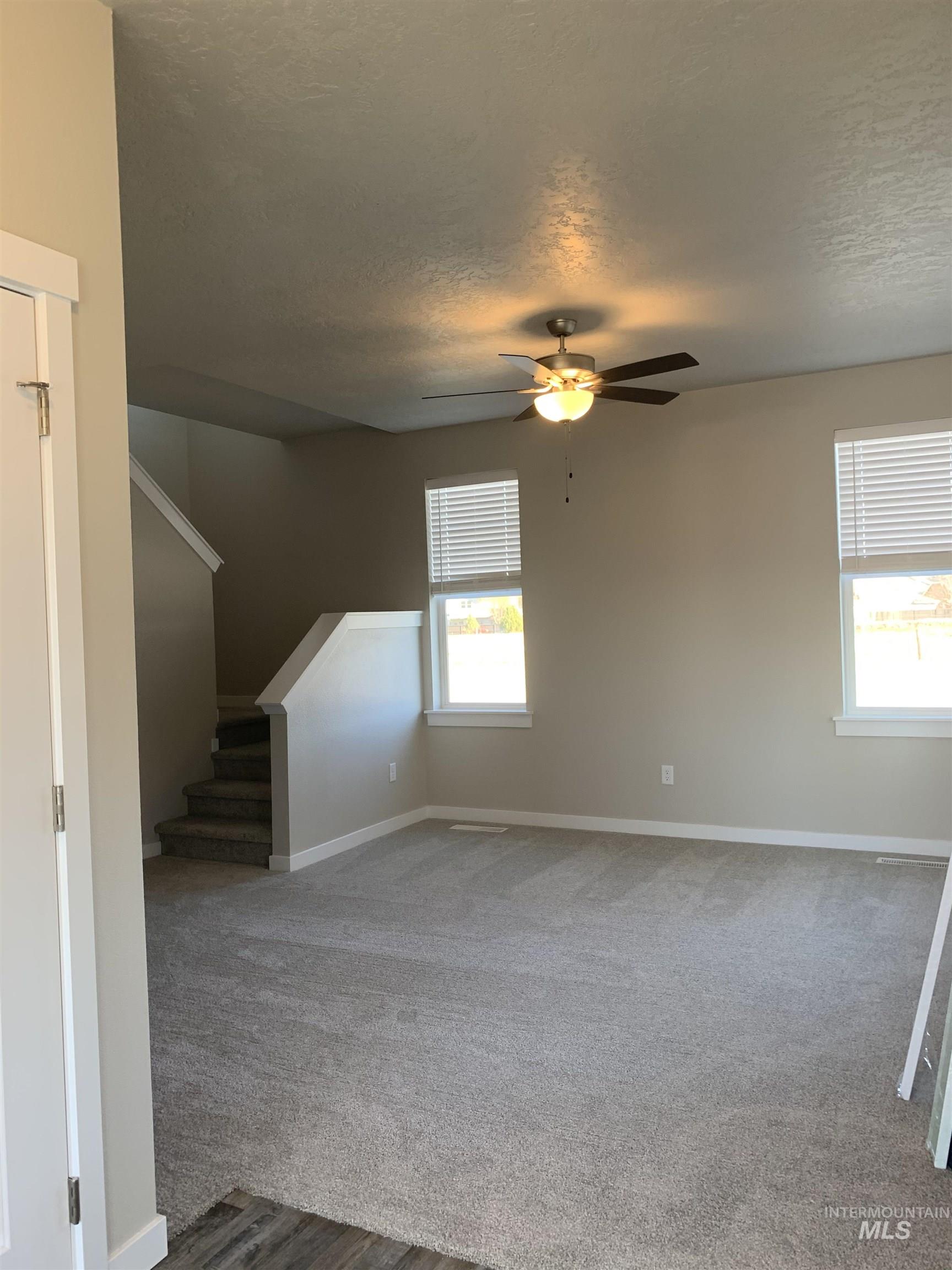 5990 S Jessenia Ln Property Photo 9