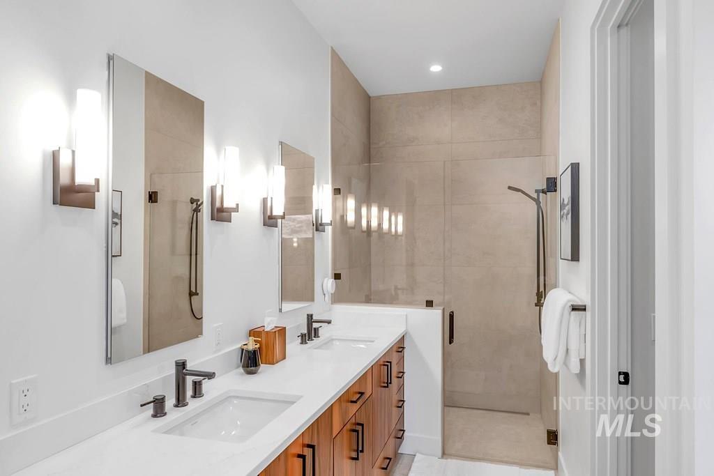 100 Sugarloaf Place Property Photo 23