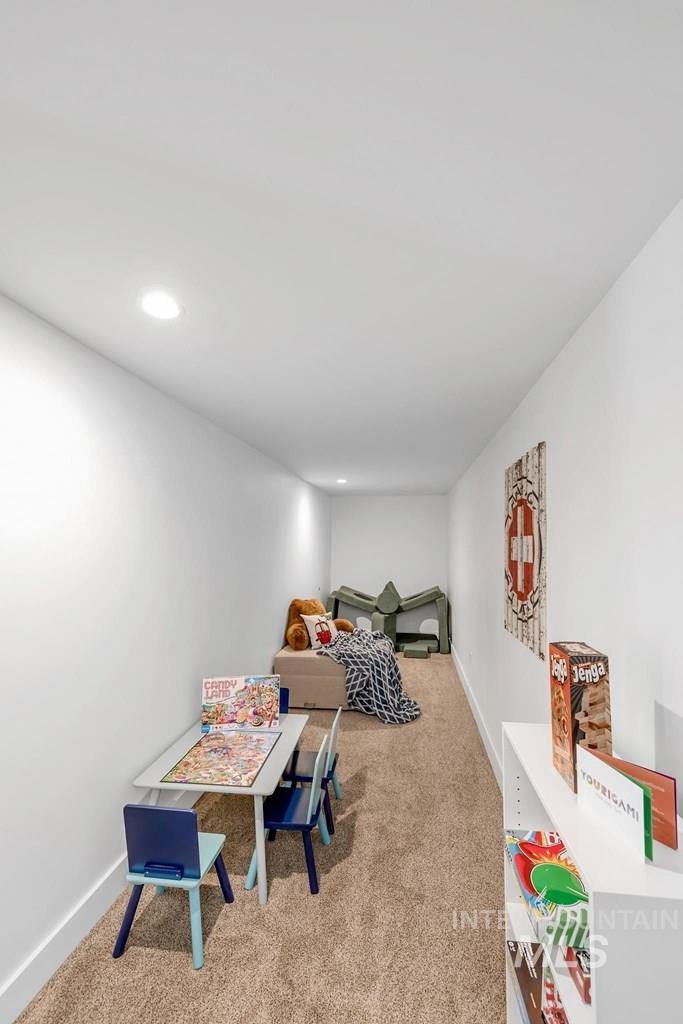 100 Sugarloaf Place Property Photo 33