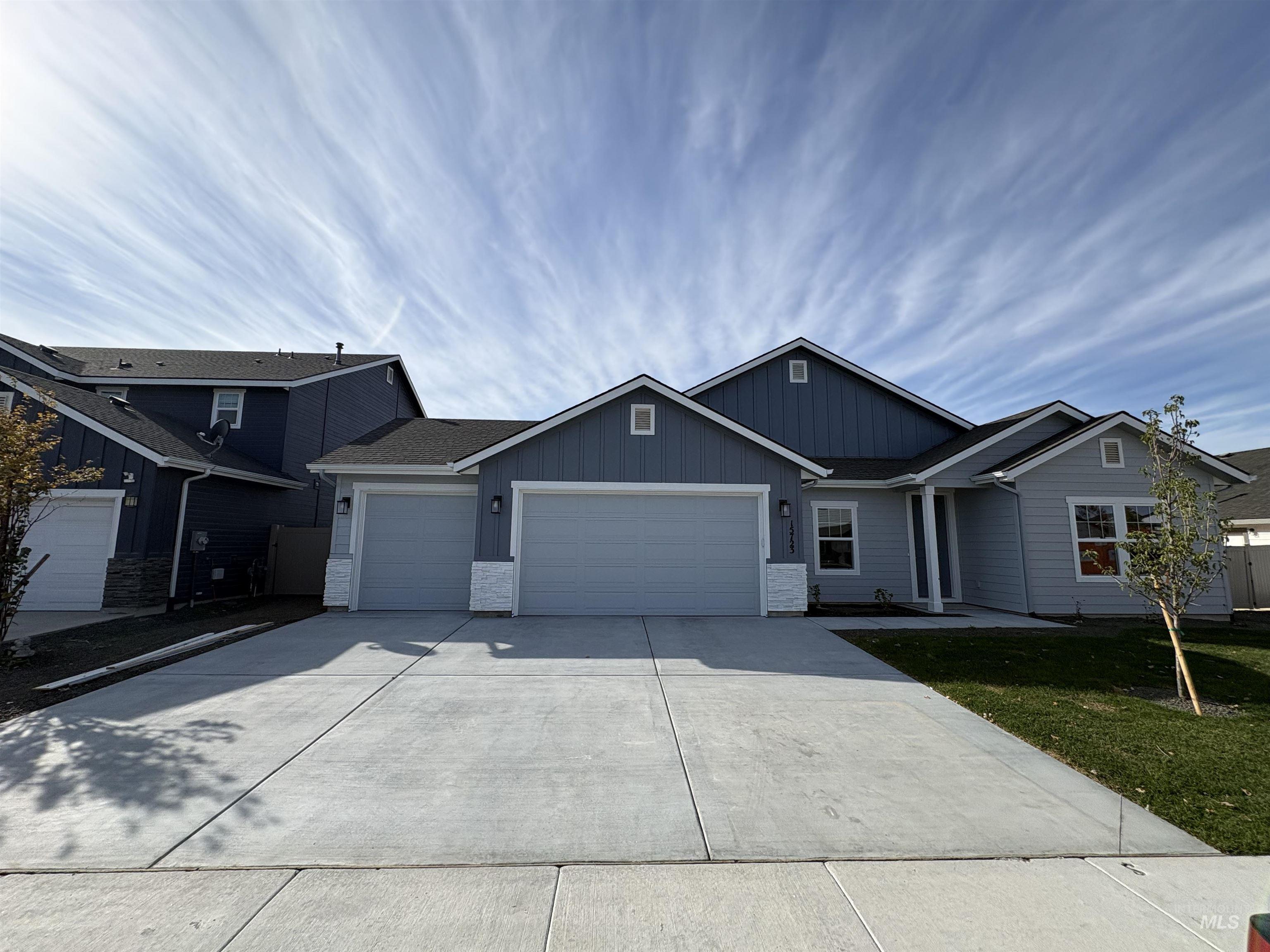 15723 N Cultivar Ave Property Photo 1