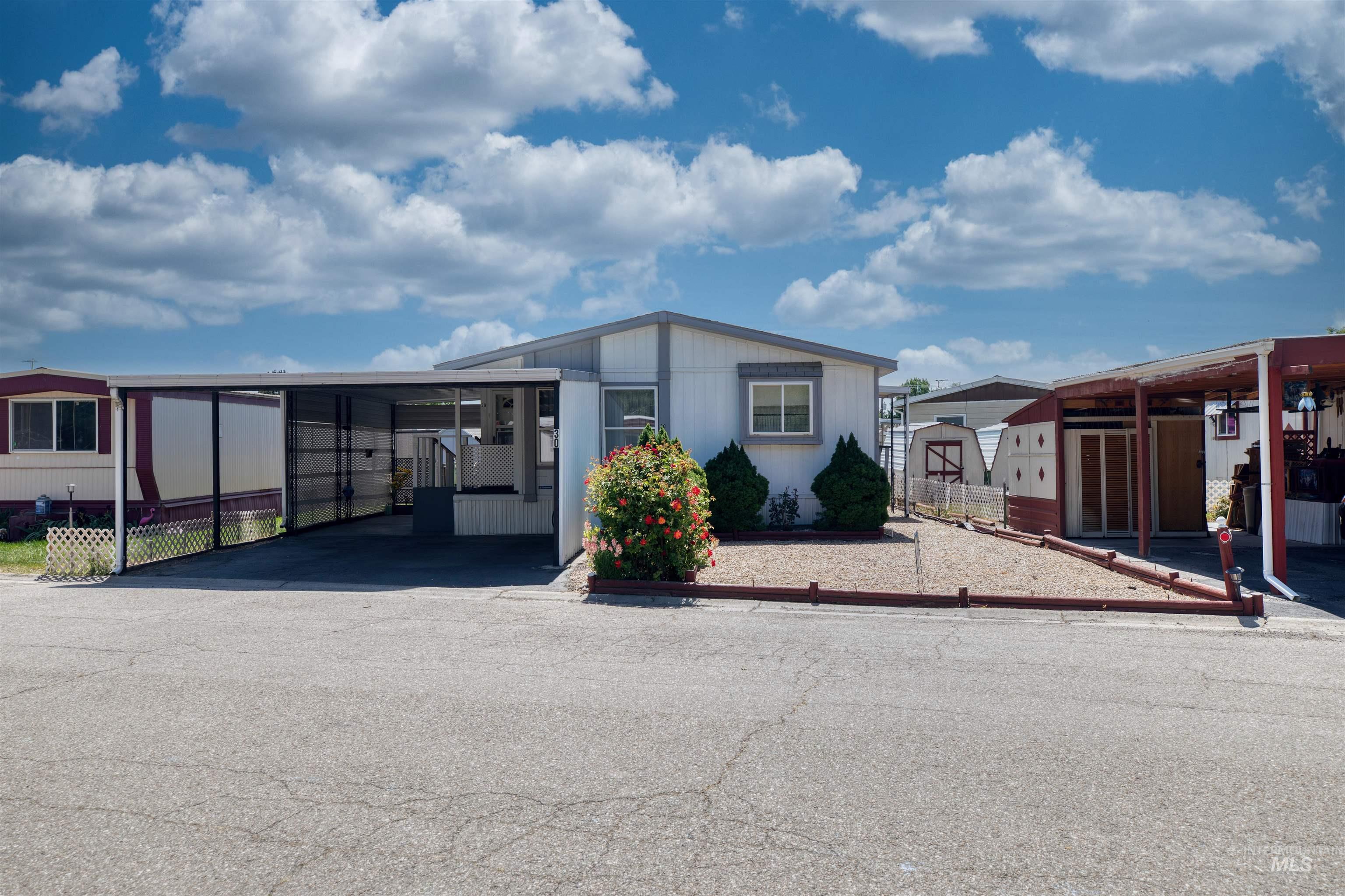 2205 E Linden St. #30 Property Photo 1
