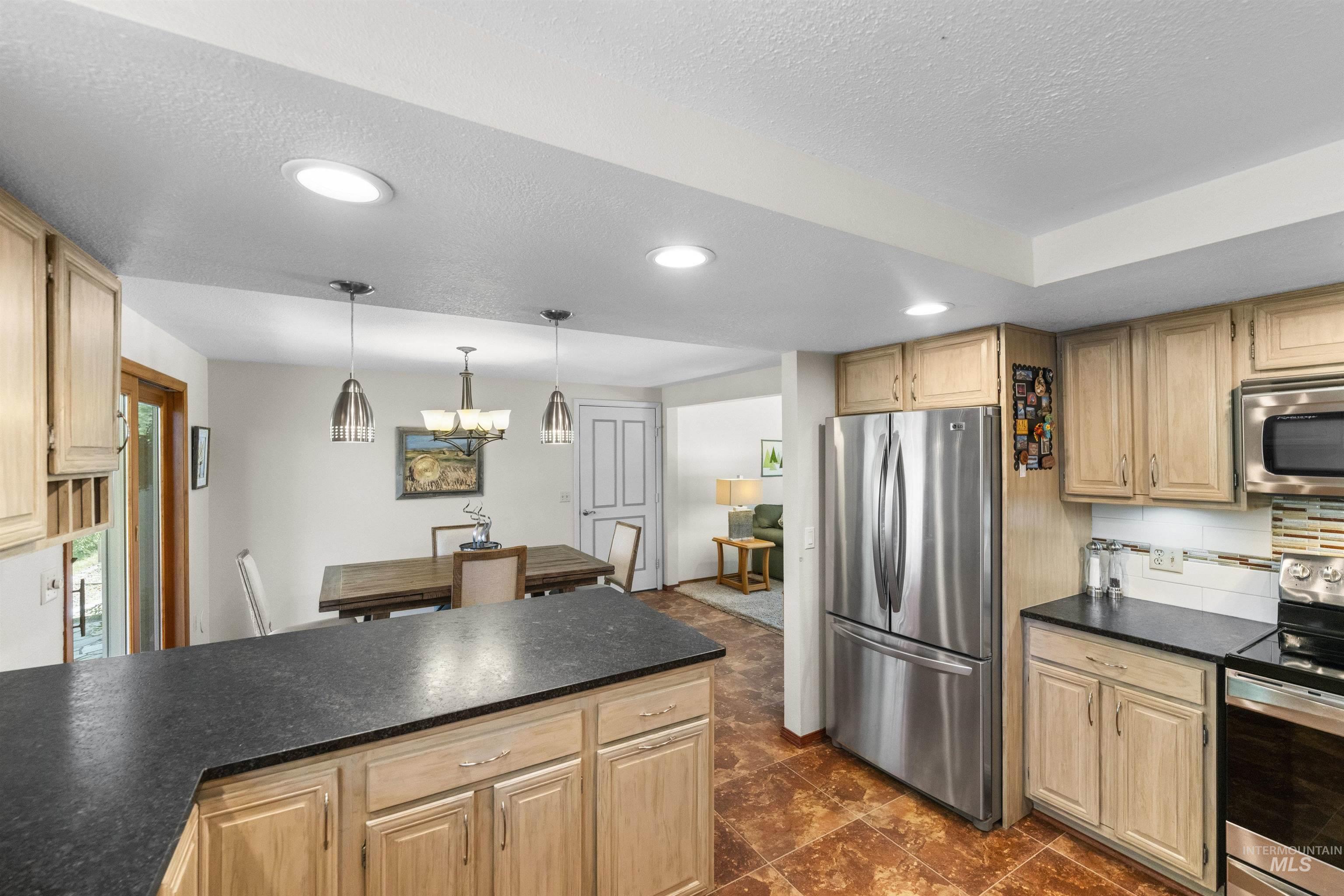 108 Gardner Place Property Photo 21
