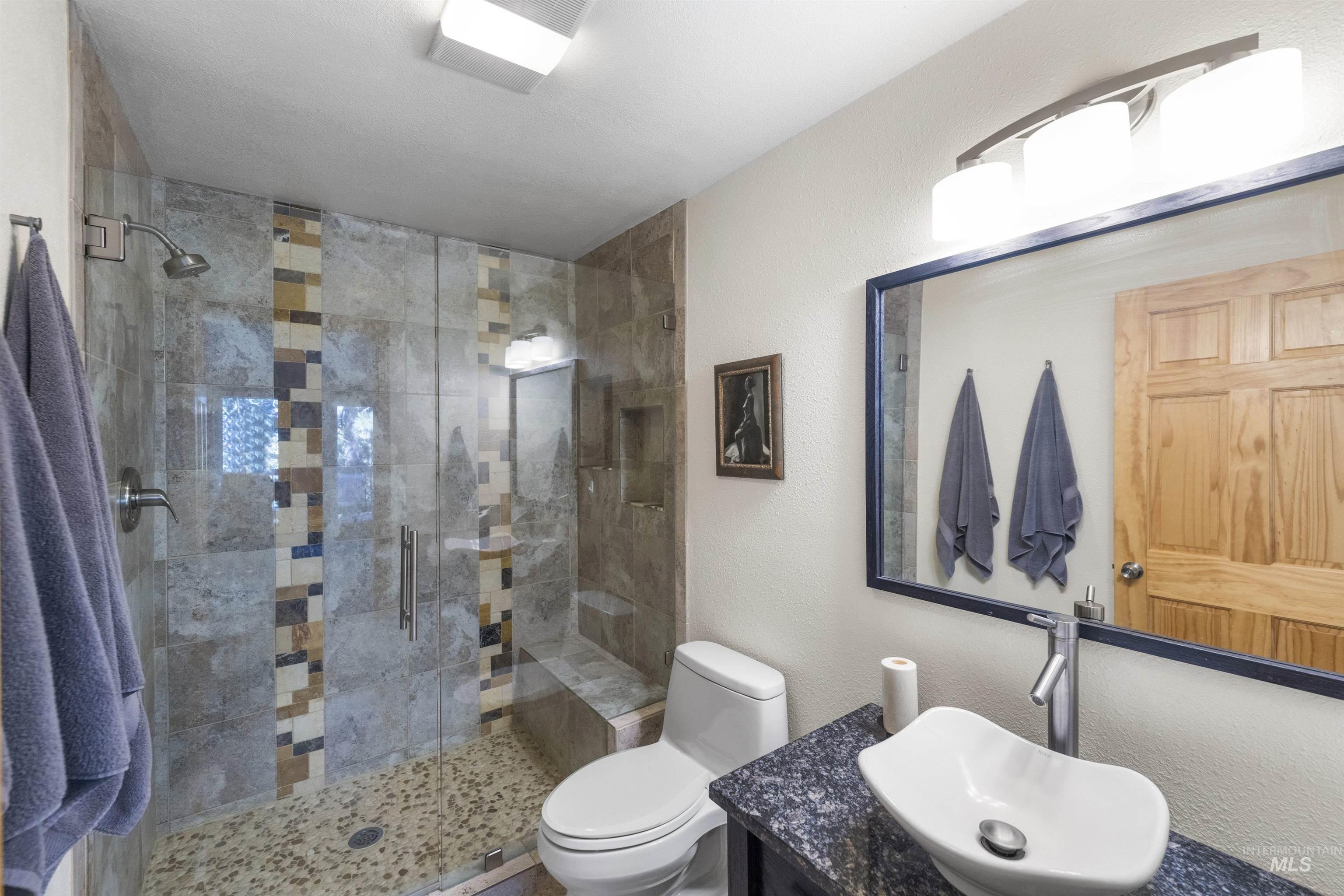 108 Gardner Place Property Photo 33