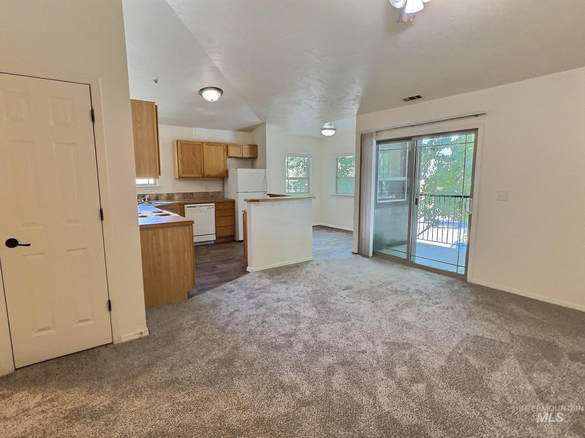 9212 W Brogan Dr A & B Property Photo 18