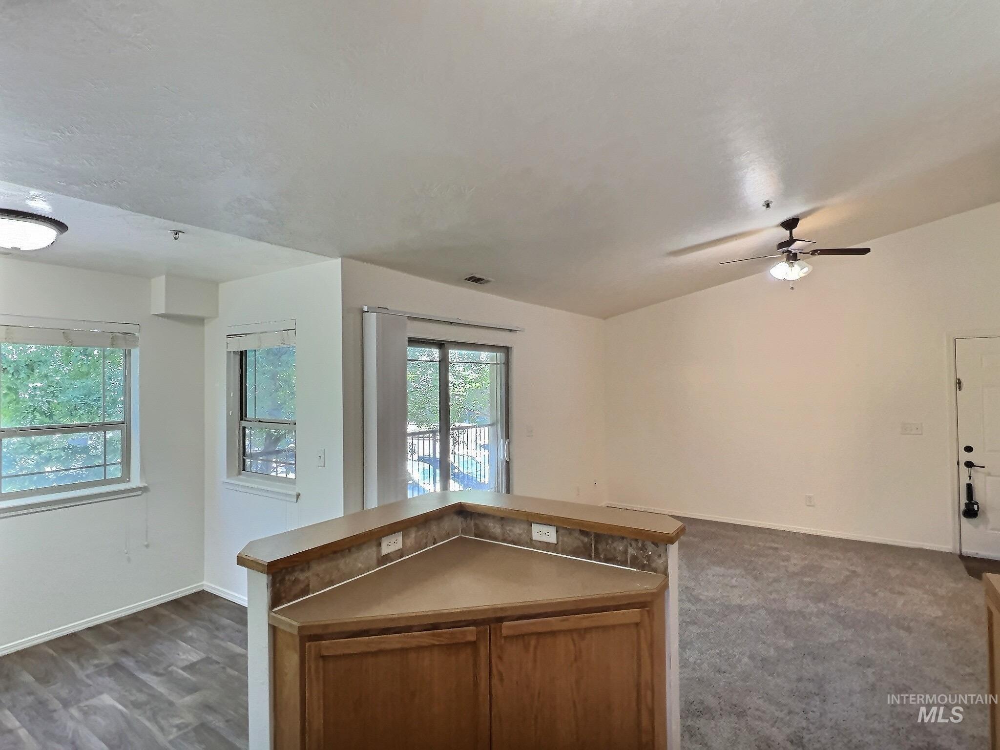 9212 W Brogan Dr A & B Property Photo 20