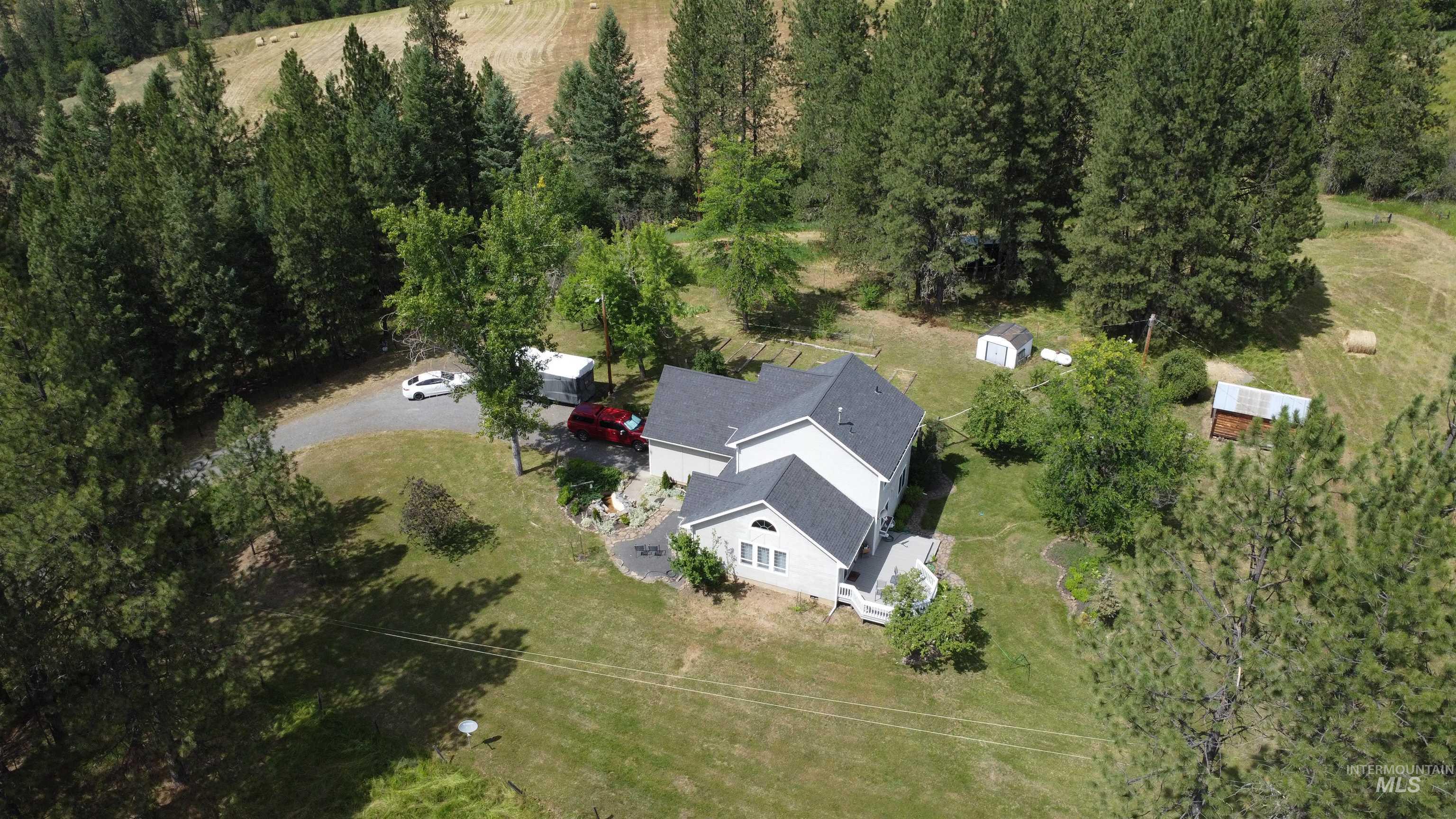 637 Leitch Creek Rd Property Photo 35