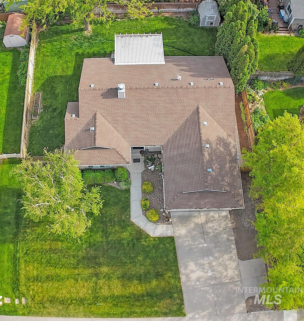 2628 Elizabeth Blvd Property Photo 5