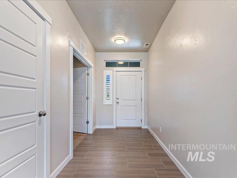 1817 W Henry's Fork Drive Property Photo 6