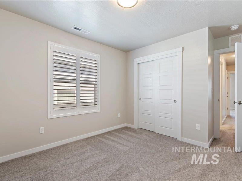 1817 W Henry's Fork Drive Property Photo 18