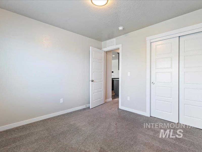 1817 W Henry's Fork Drive Property Photo 19