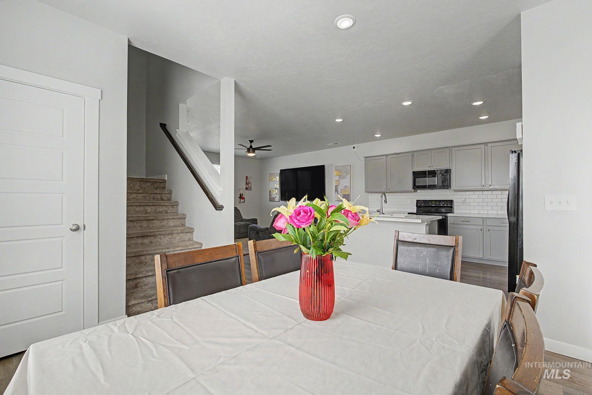 5170 W Milano Property Photo 11