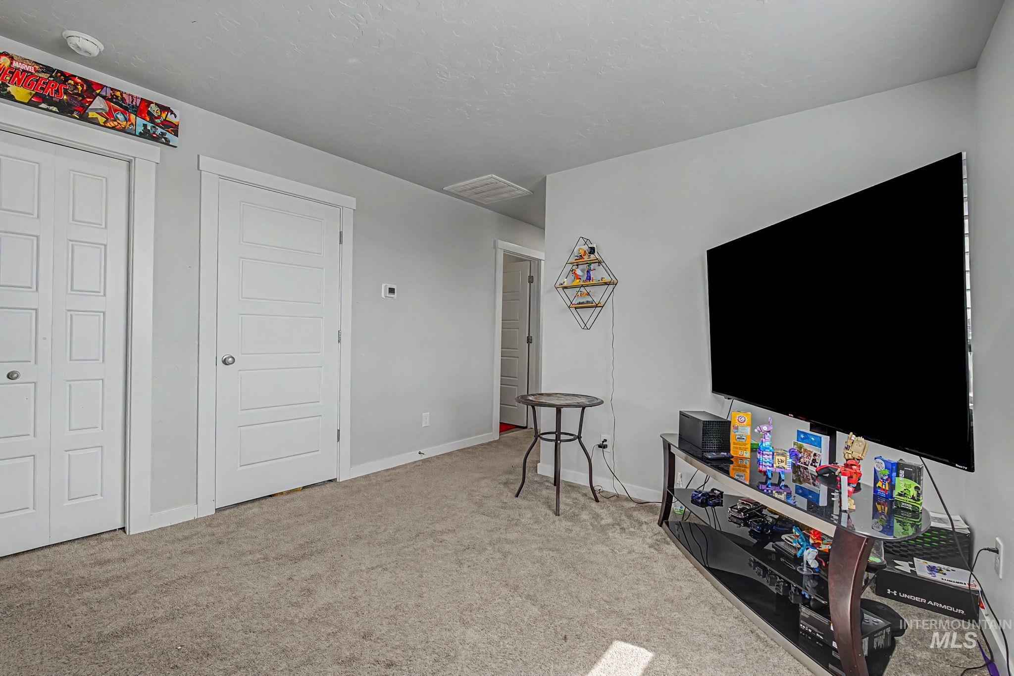 5170 W Milano Property Photo 13