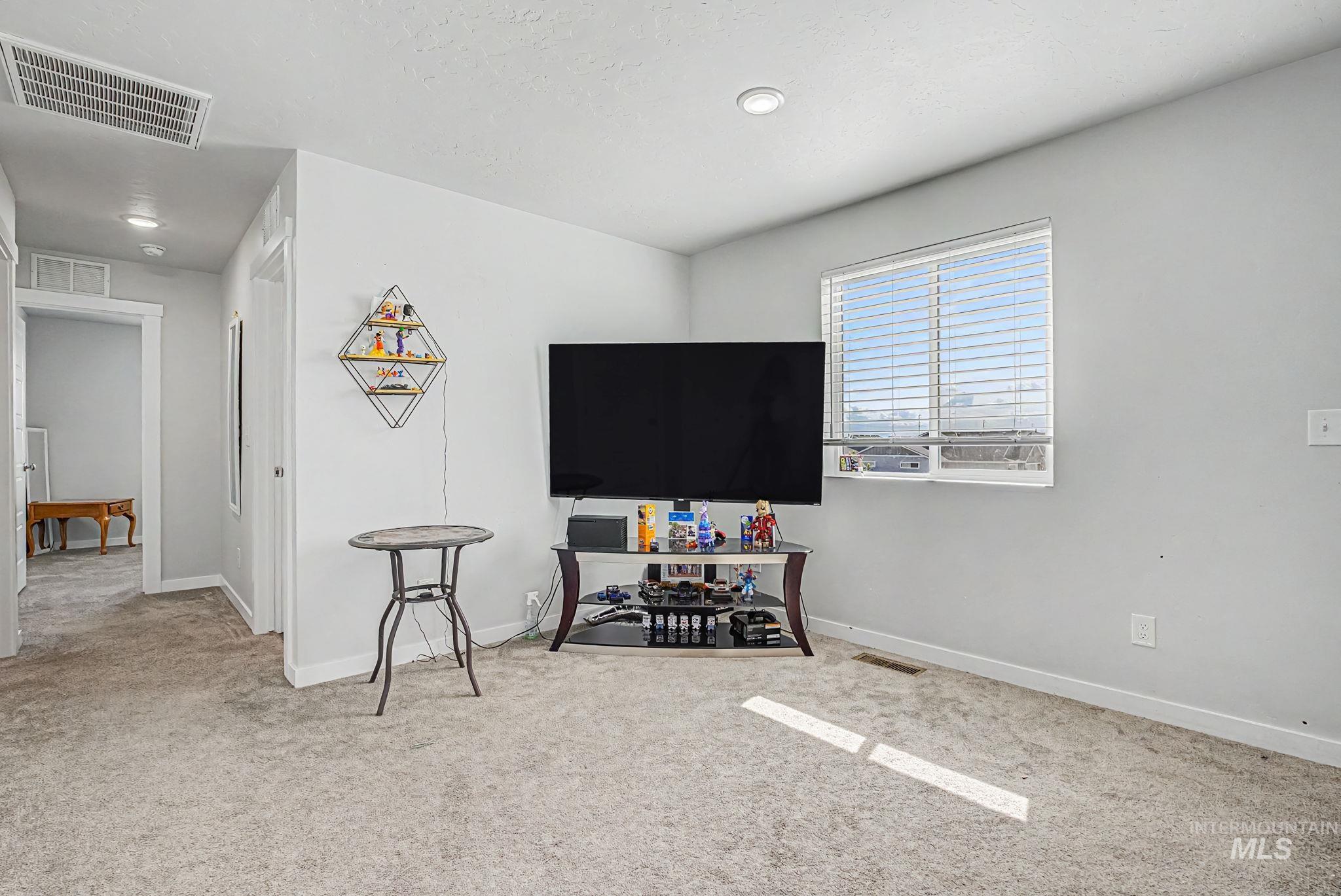 5170 W Milano Property Photo 14