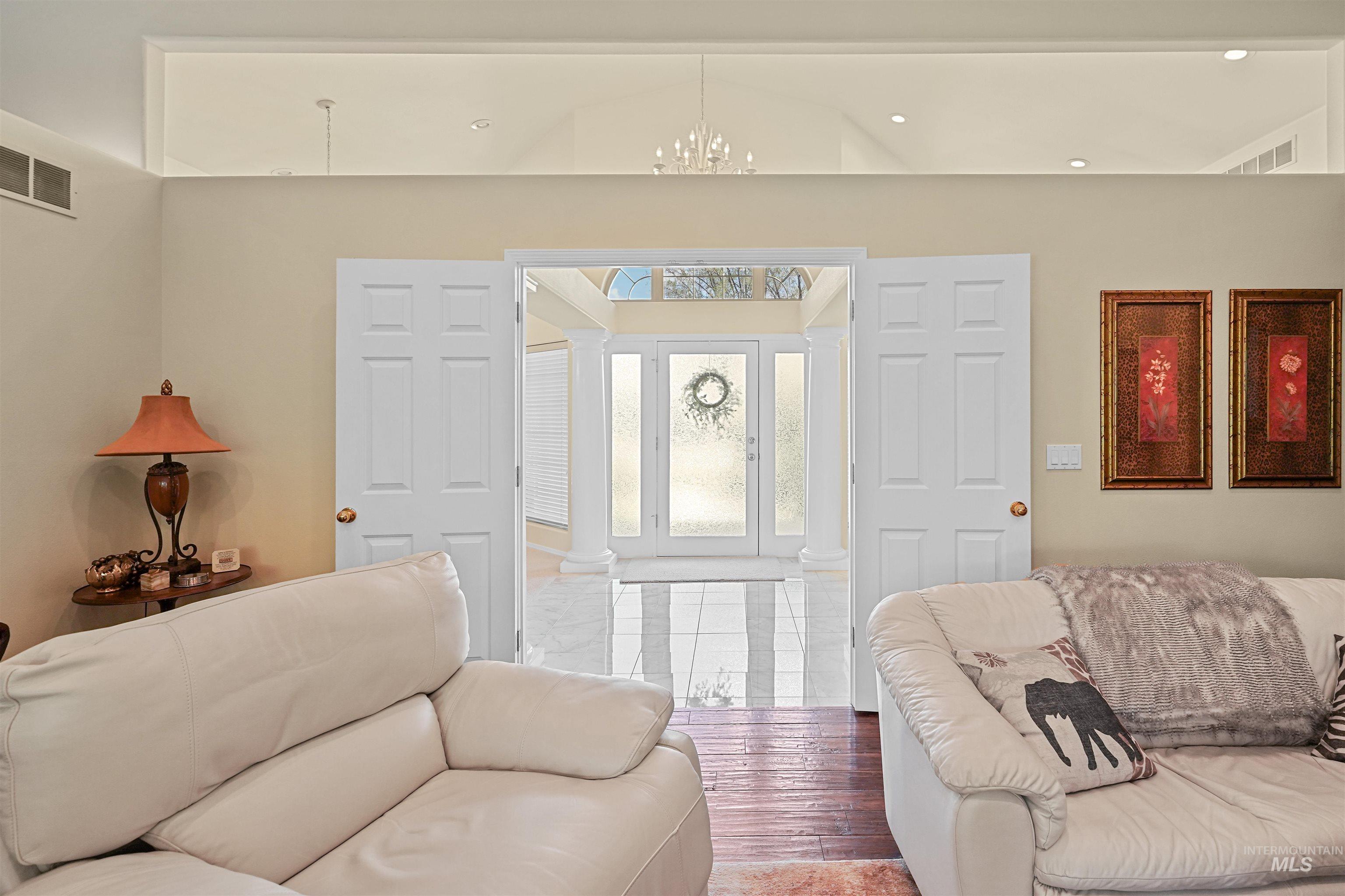 4 Granada Place Property Photo 6