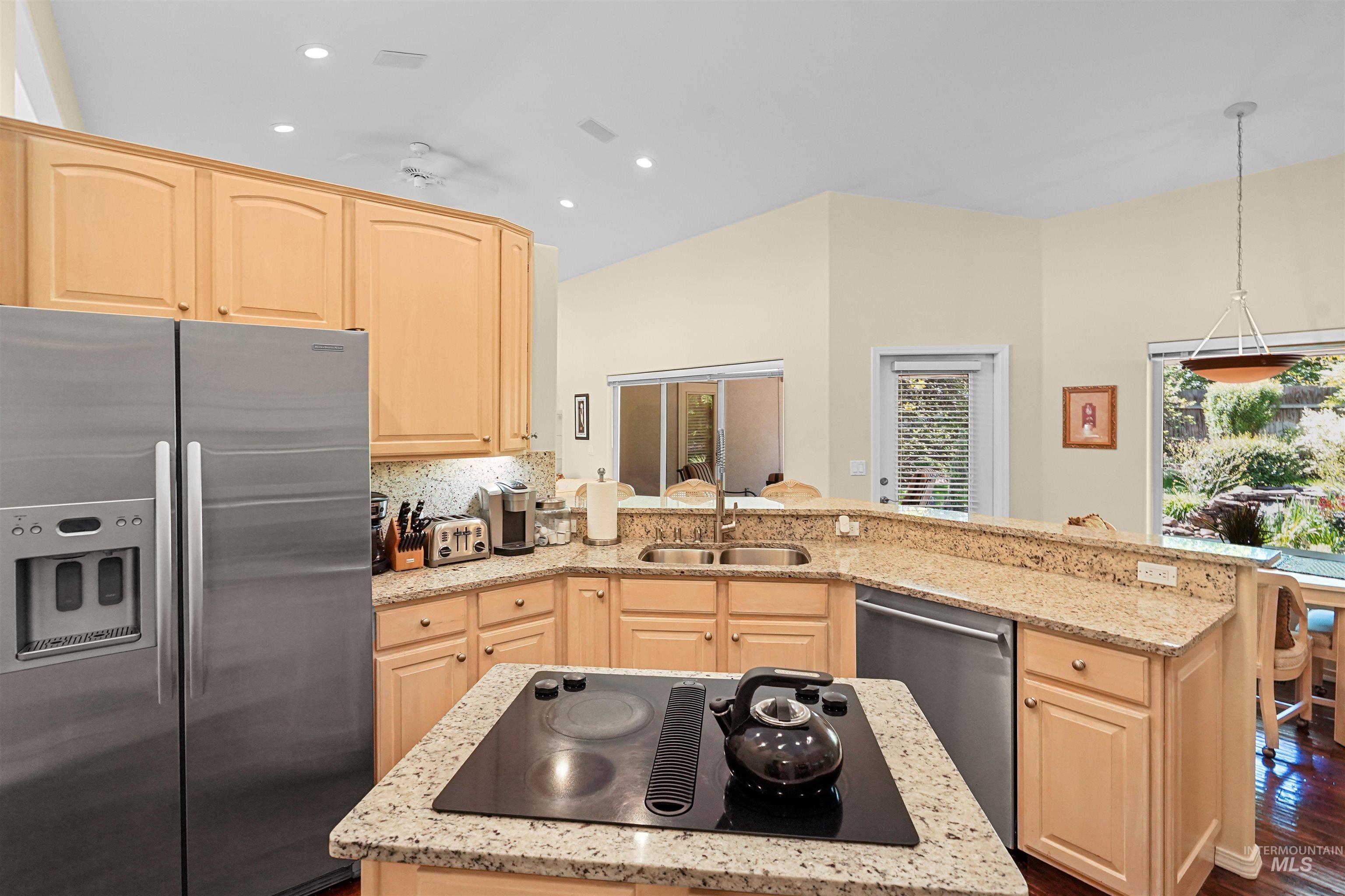 4 Granada Place Property Photo 7