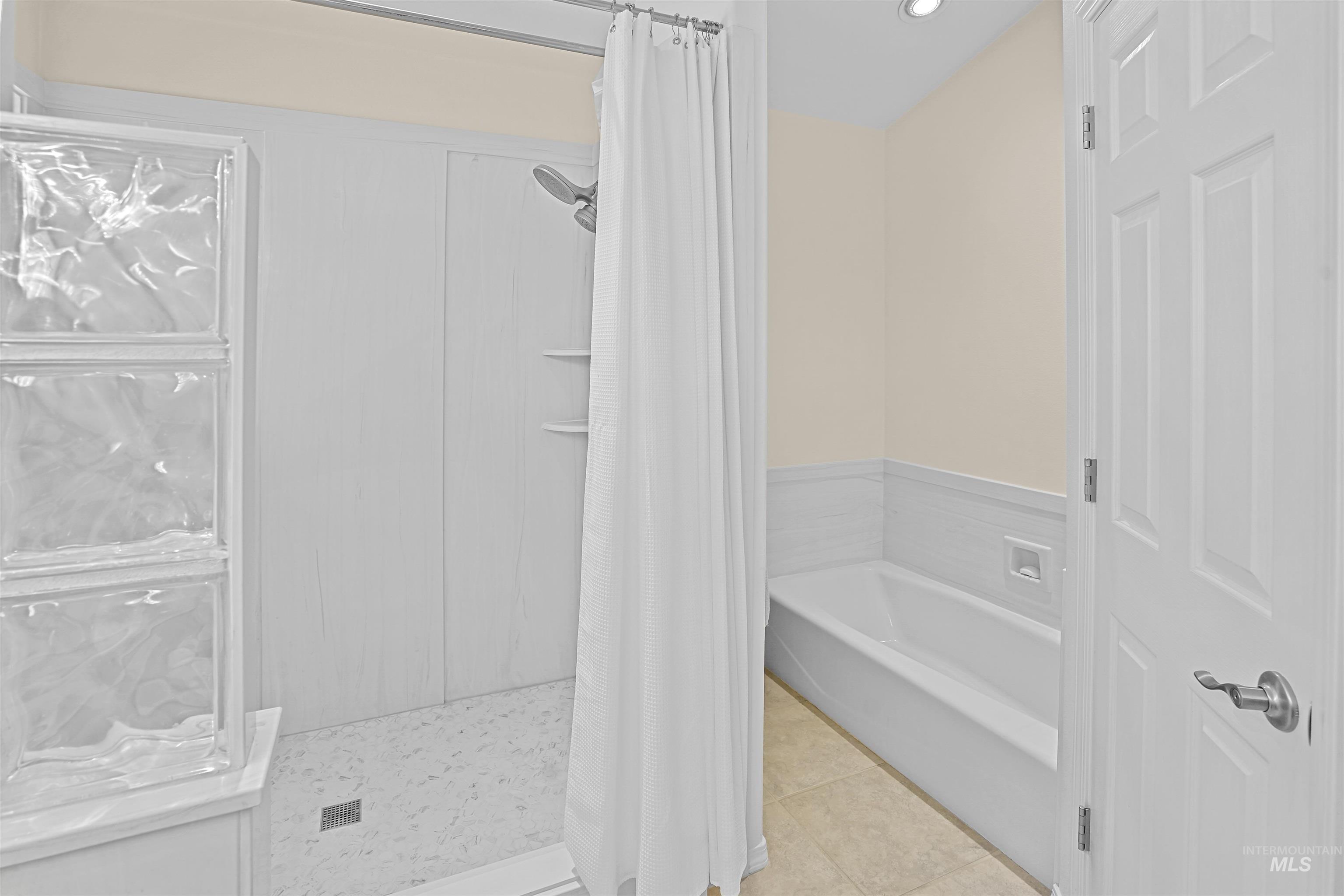4 Granada Place Property Photo 14