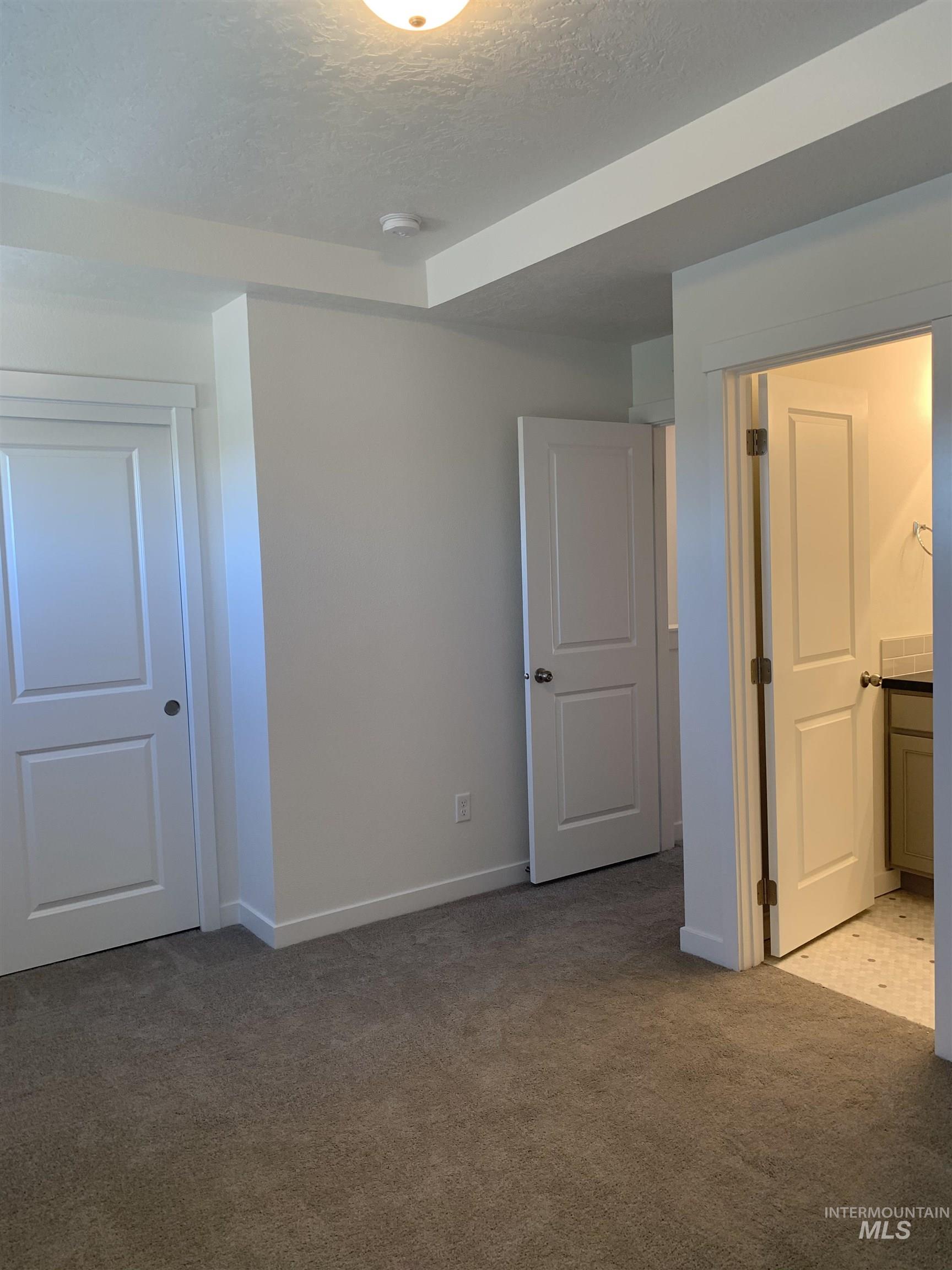 6002 S Jessenia Ln Property Photo 12