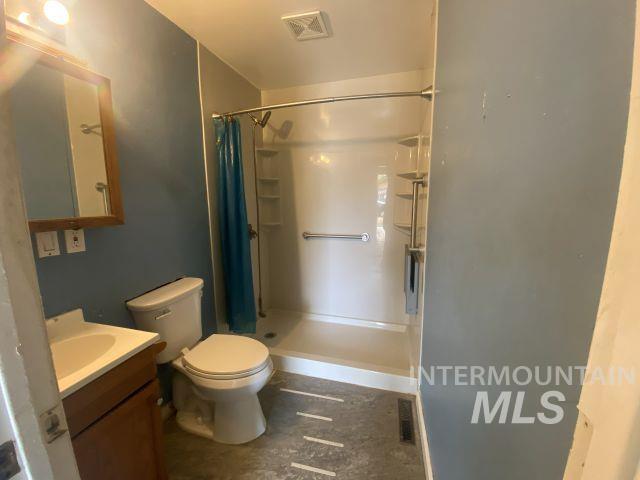 1431 Elizabeth Blvd Property Photo 8