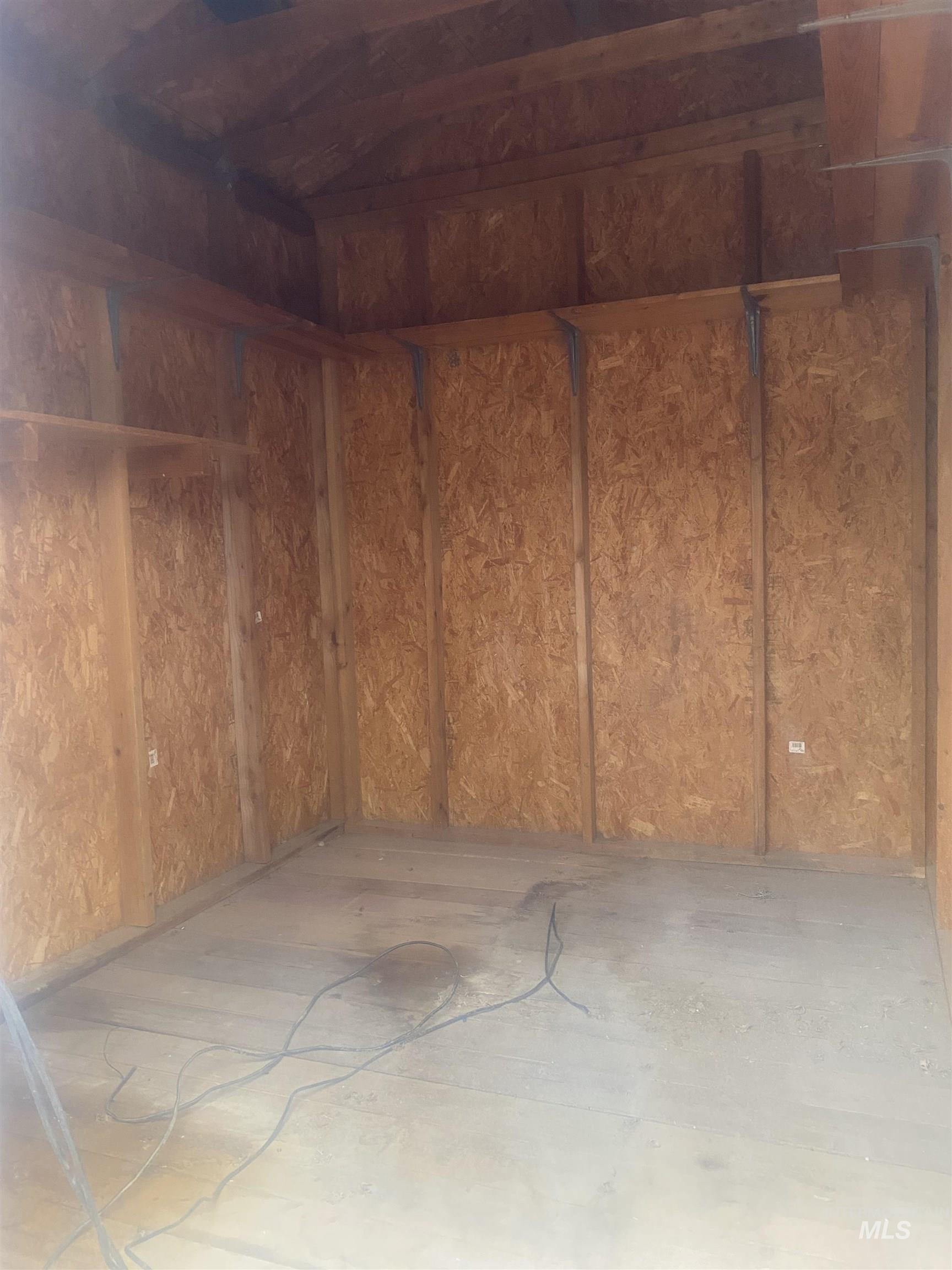 1431 Elizabeth Blvd Property Photo 15