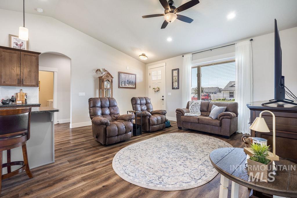 330 Wood Rose Way Property Photo 23
