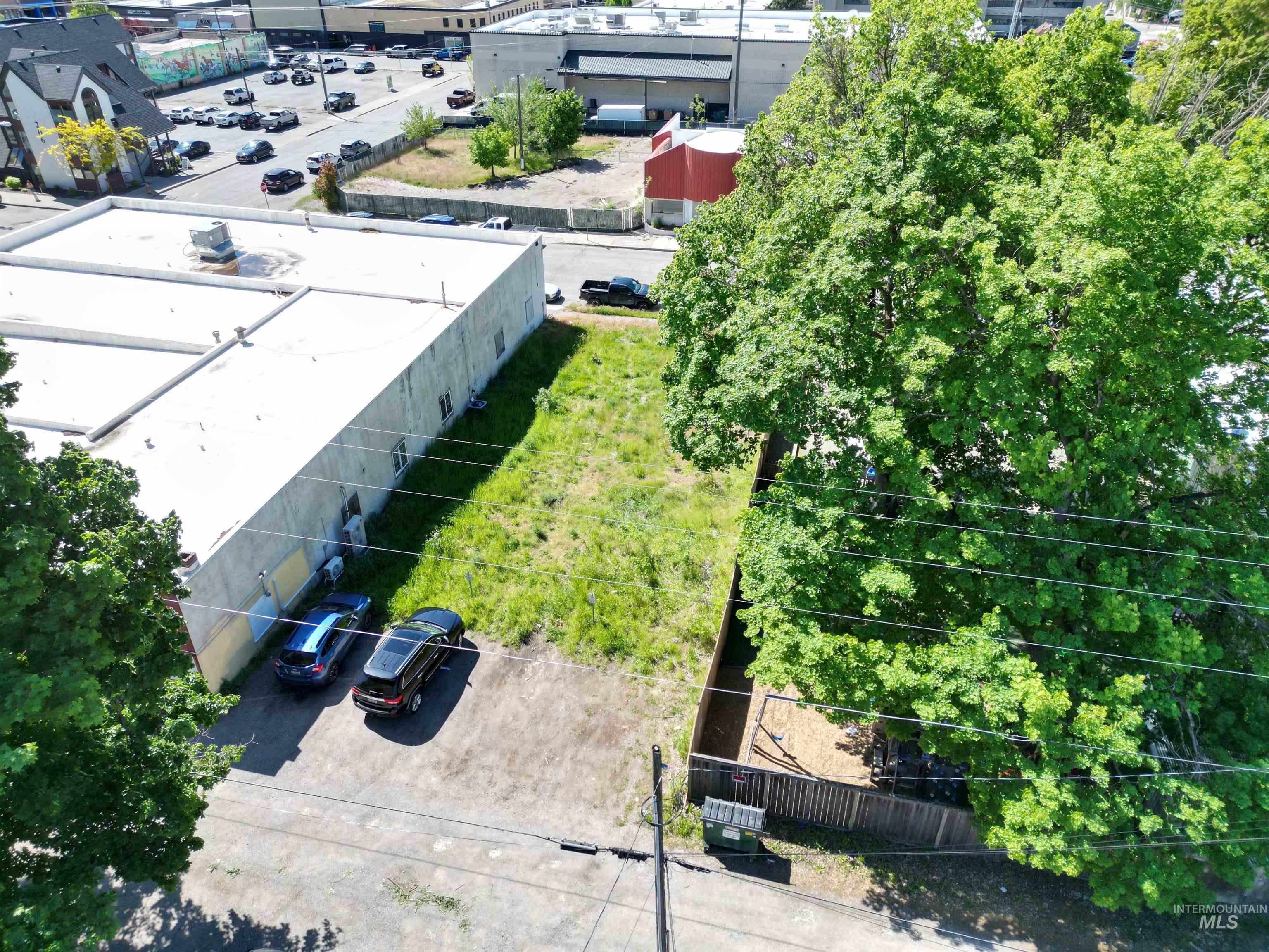 113 E Indiana Ave. Property Photo 2