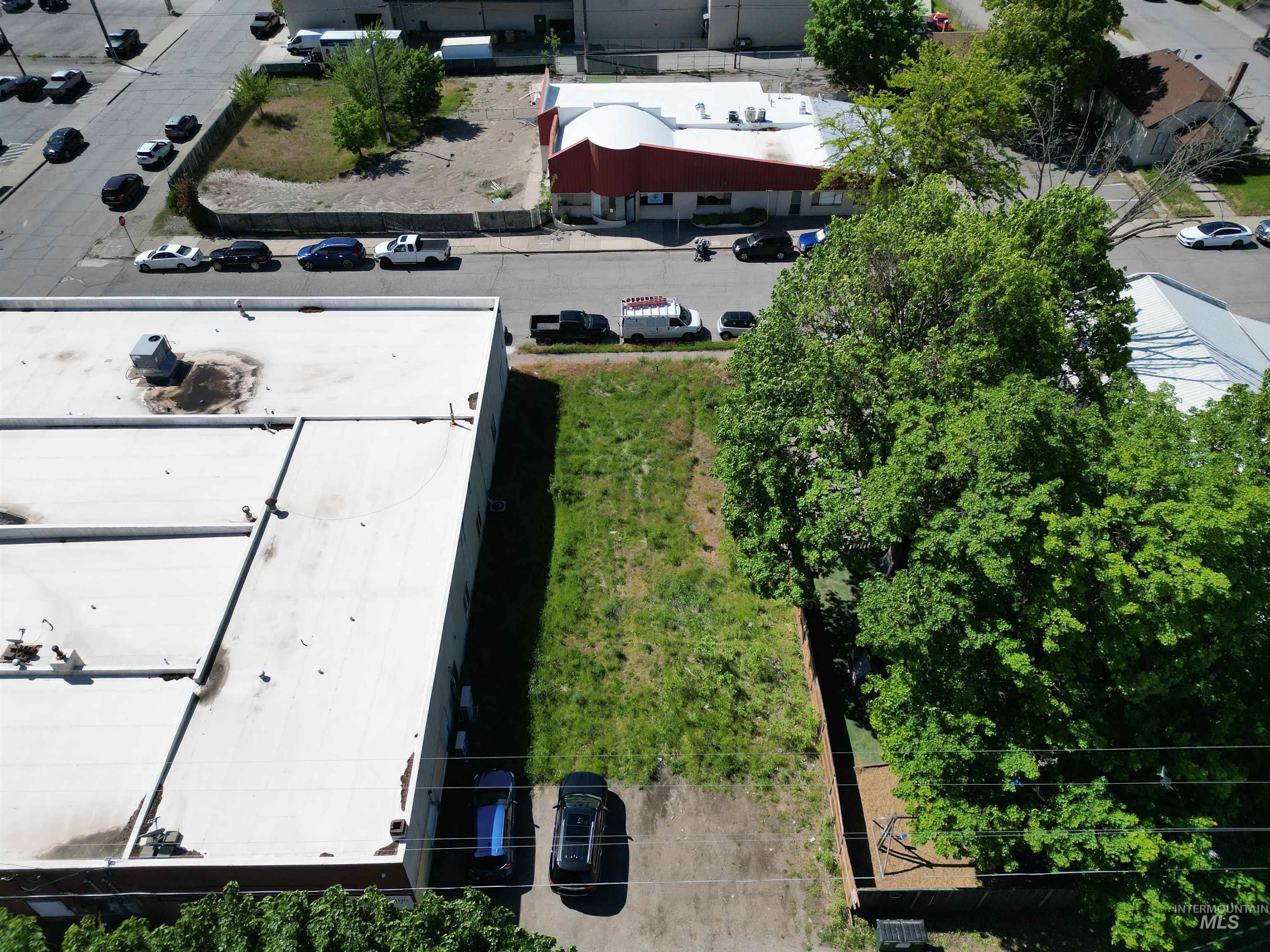113 E Indiana Ave. Property Photo 3