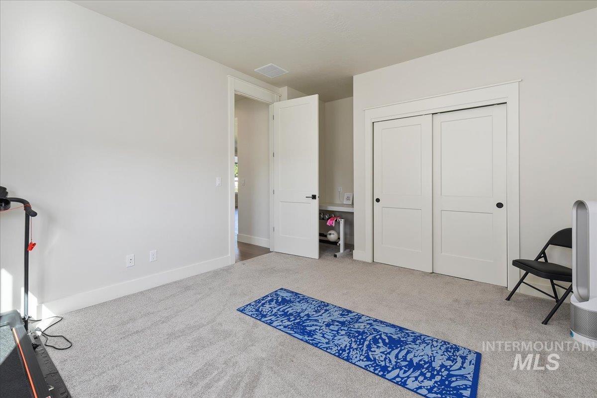2173 N Burnam Pl Property Photo 28
