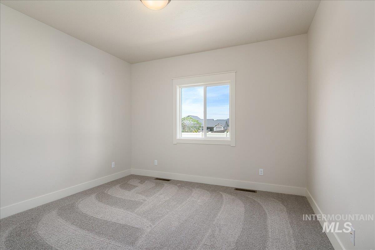 2173 N Burnam Pl Property Photo 34
