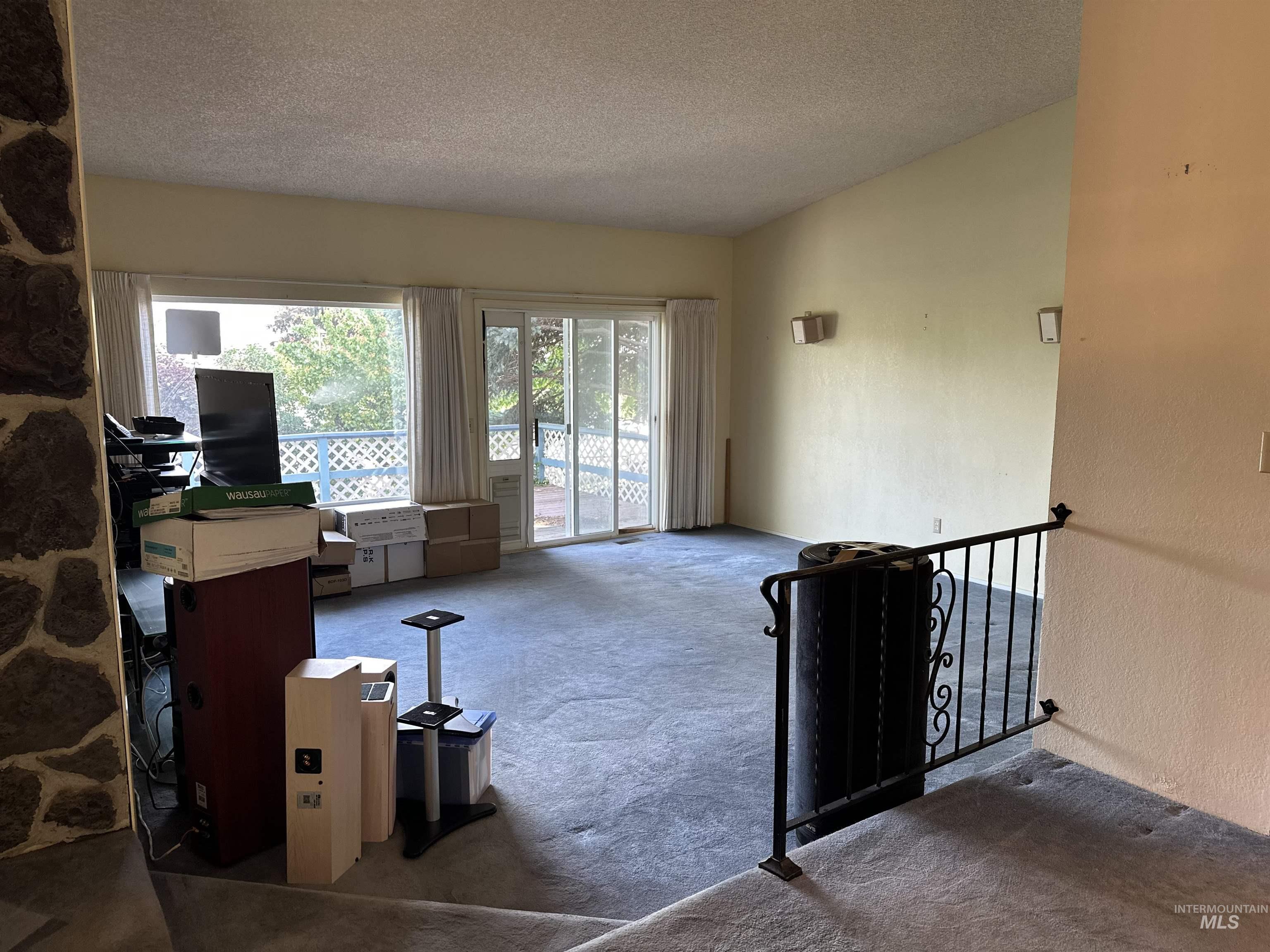 1620 6th Ave Property Photo 8