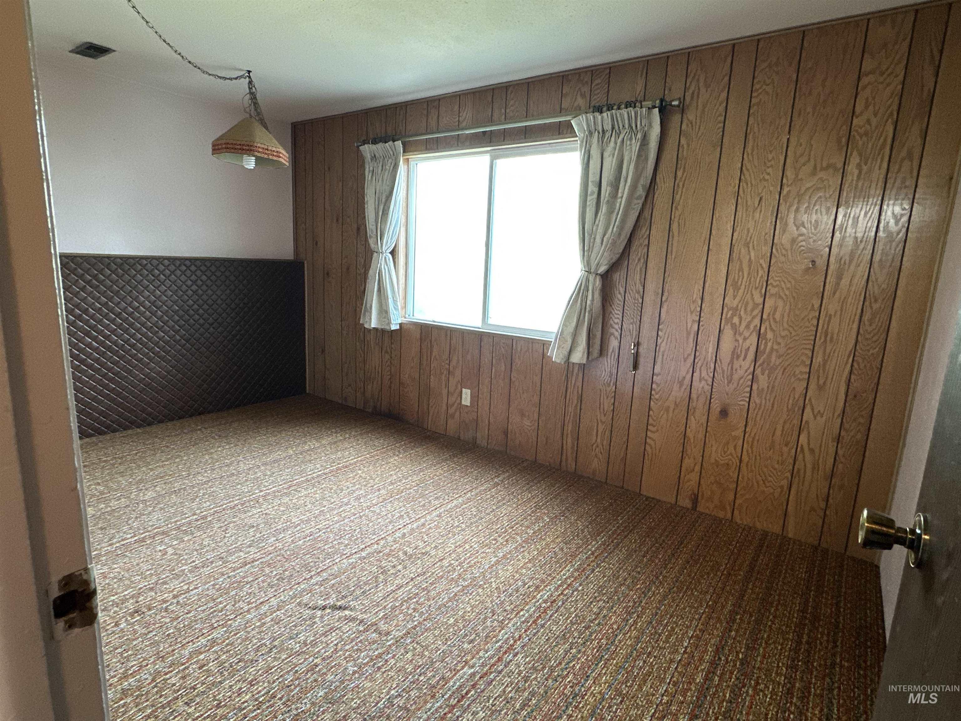 1620 6th Ave Property Photo 13