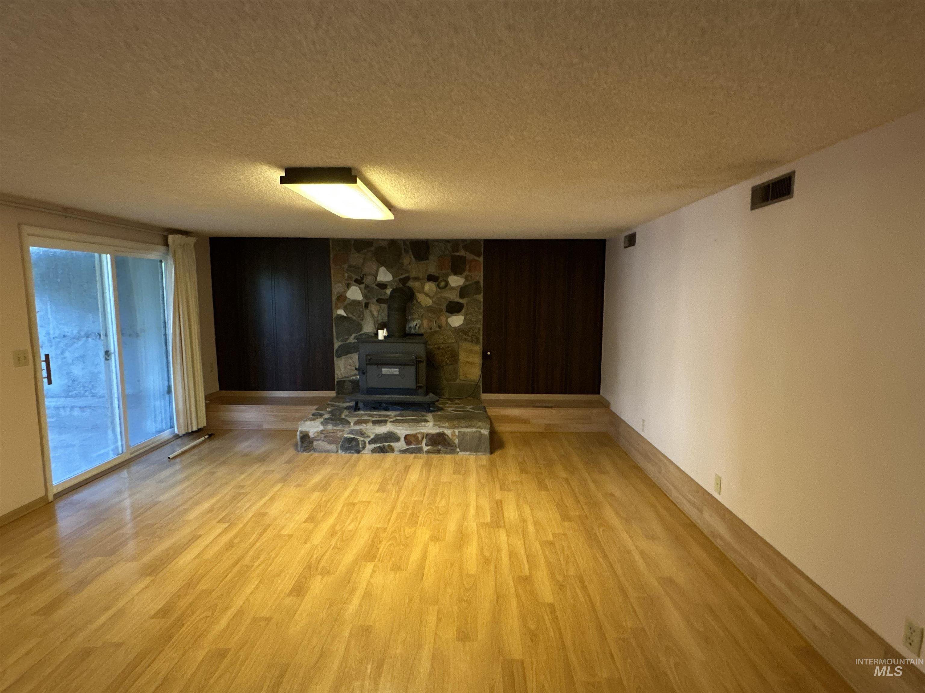 1620 6th Ave Property Photo 14