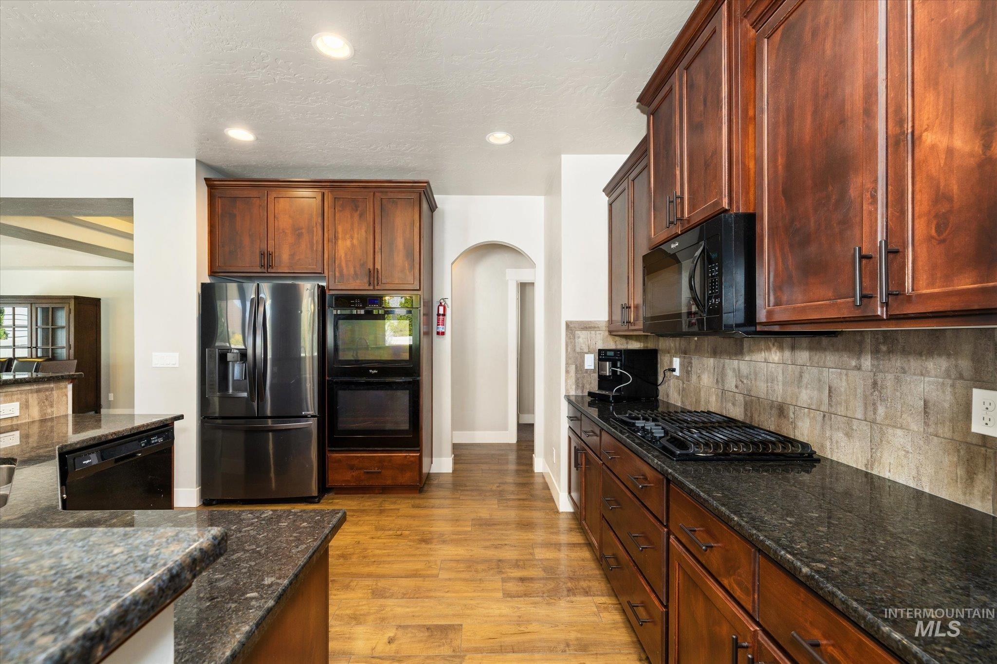 847 N Tullshire Way Property Photo 17