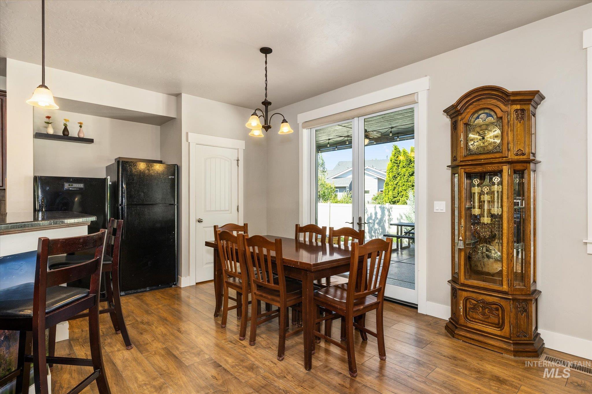 847 N Tullshire Way Property Photo 19